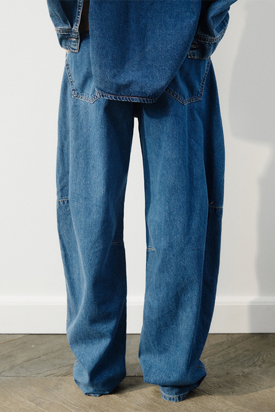 NaavaIW Barrel Jeans LOCATION NONE 30110841-300325