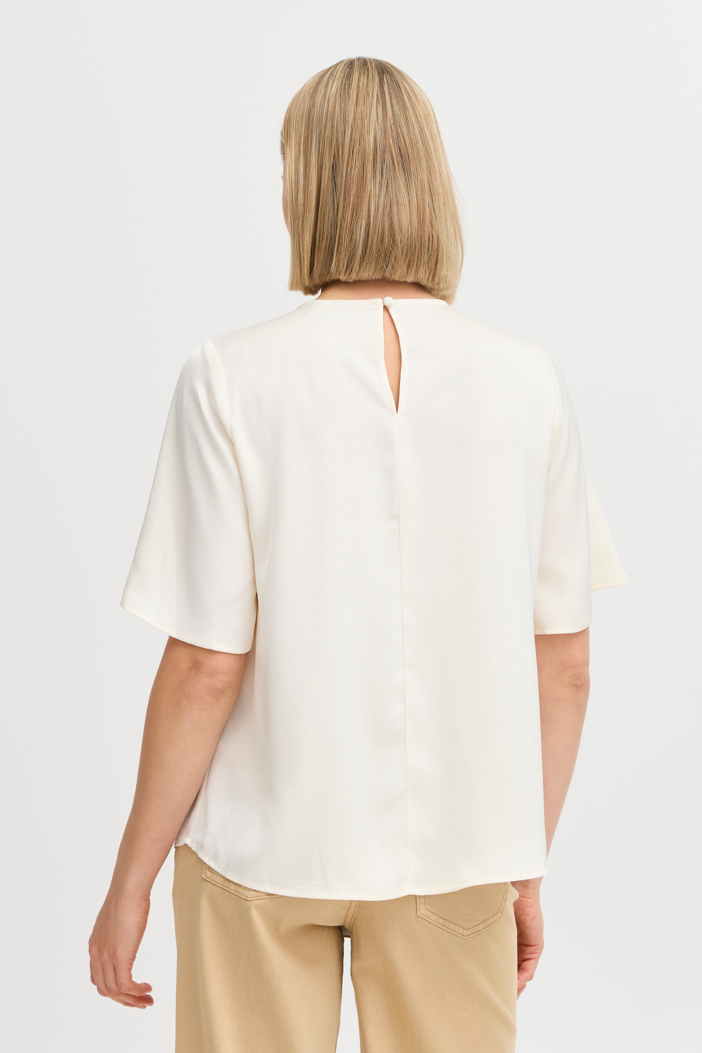 FRNIKA Bluse LOOKBOOK FRONT 20615498-110701
