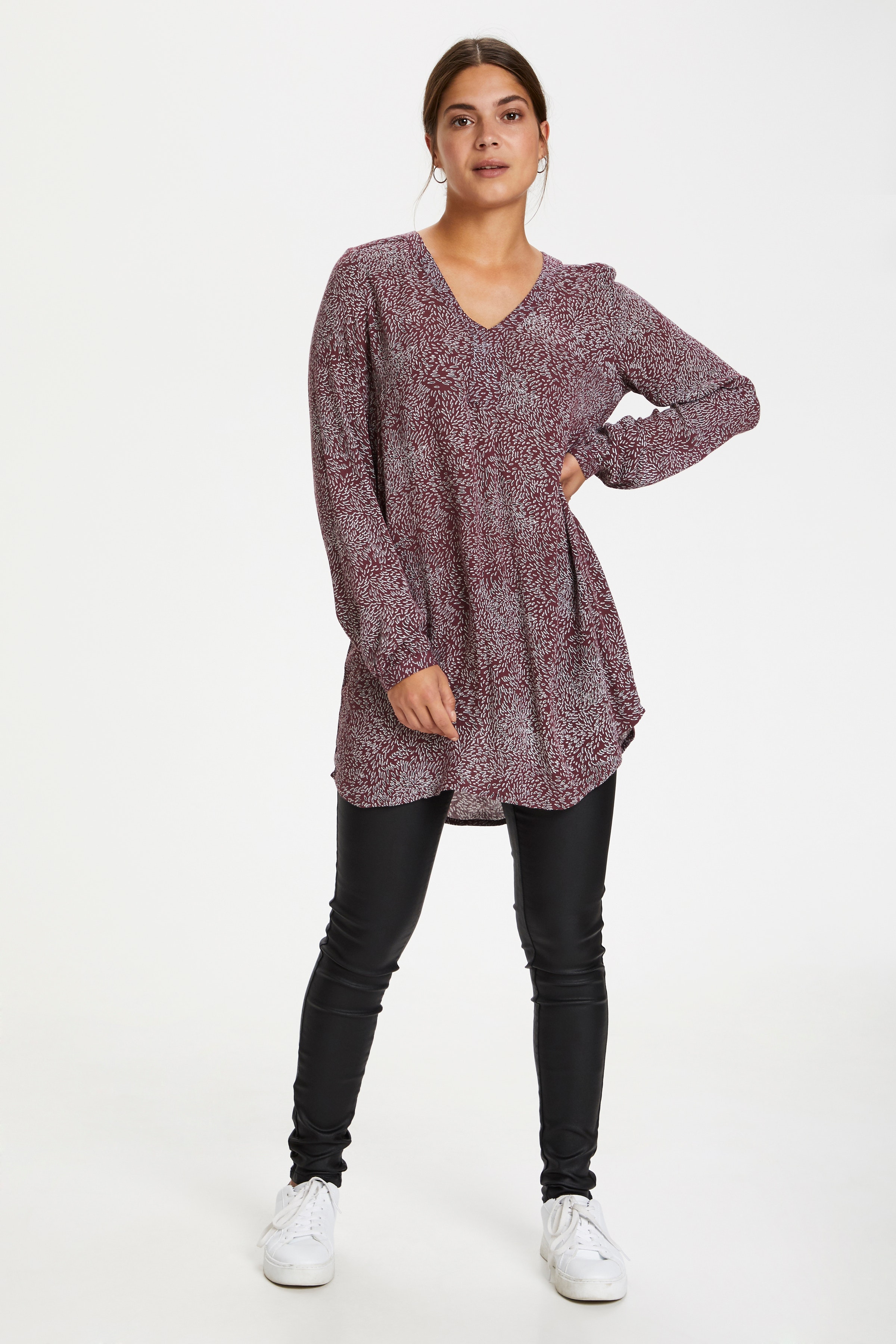 KAleafs Tunika LOOKBOOK FRONT 10504815-100510