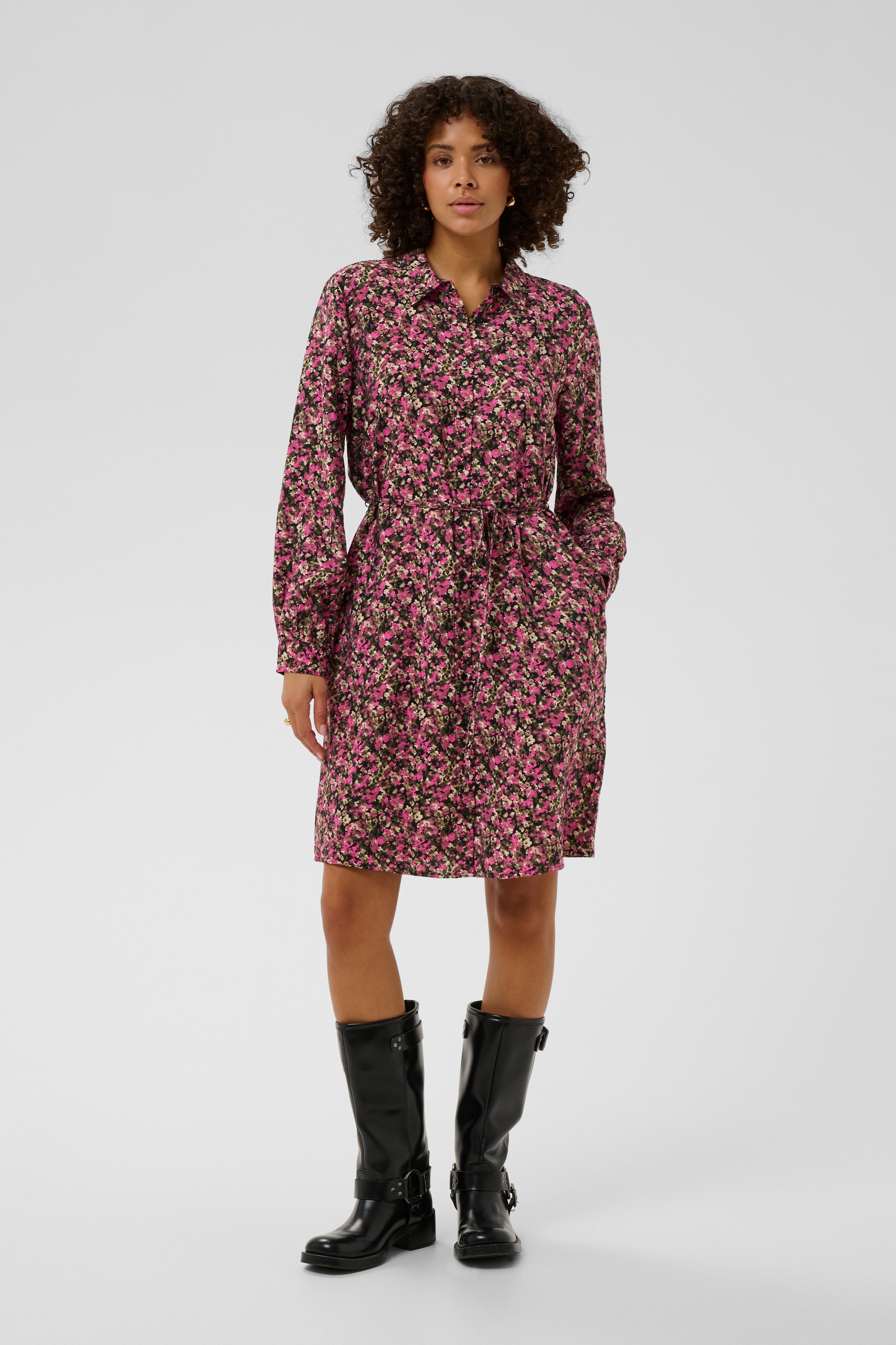 KAbella Jurk LOOKBOOK FRONT 10511034-108749