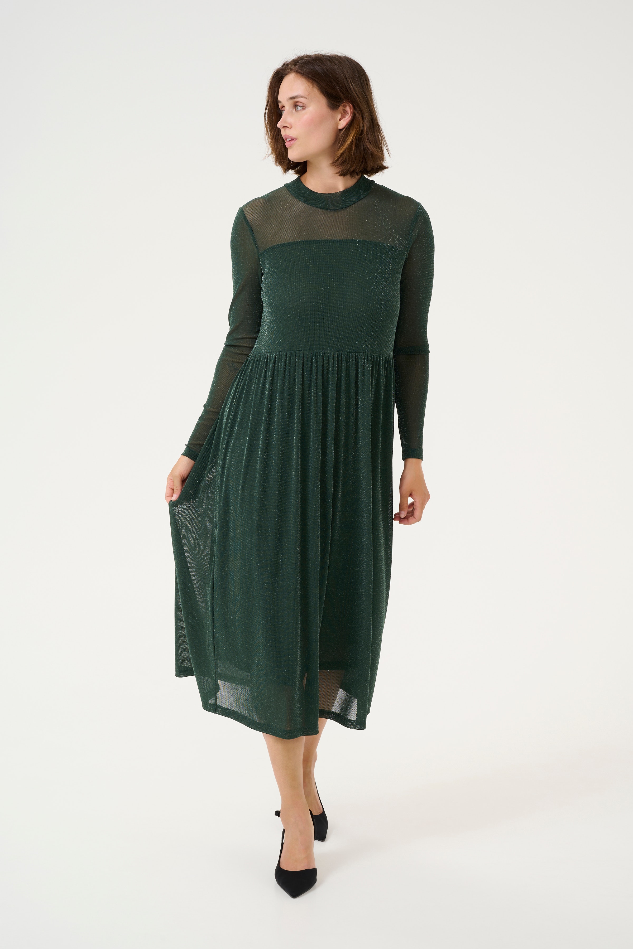 KAolga Robe pailletée LOOKBOOK FRONT 10508322-185913