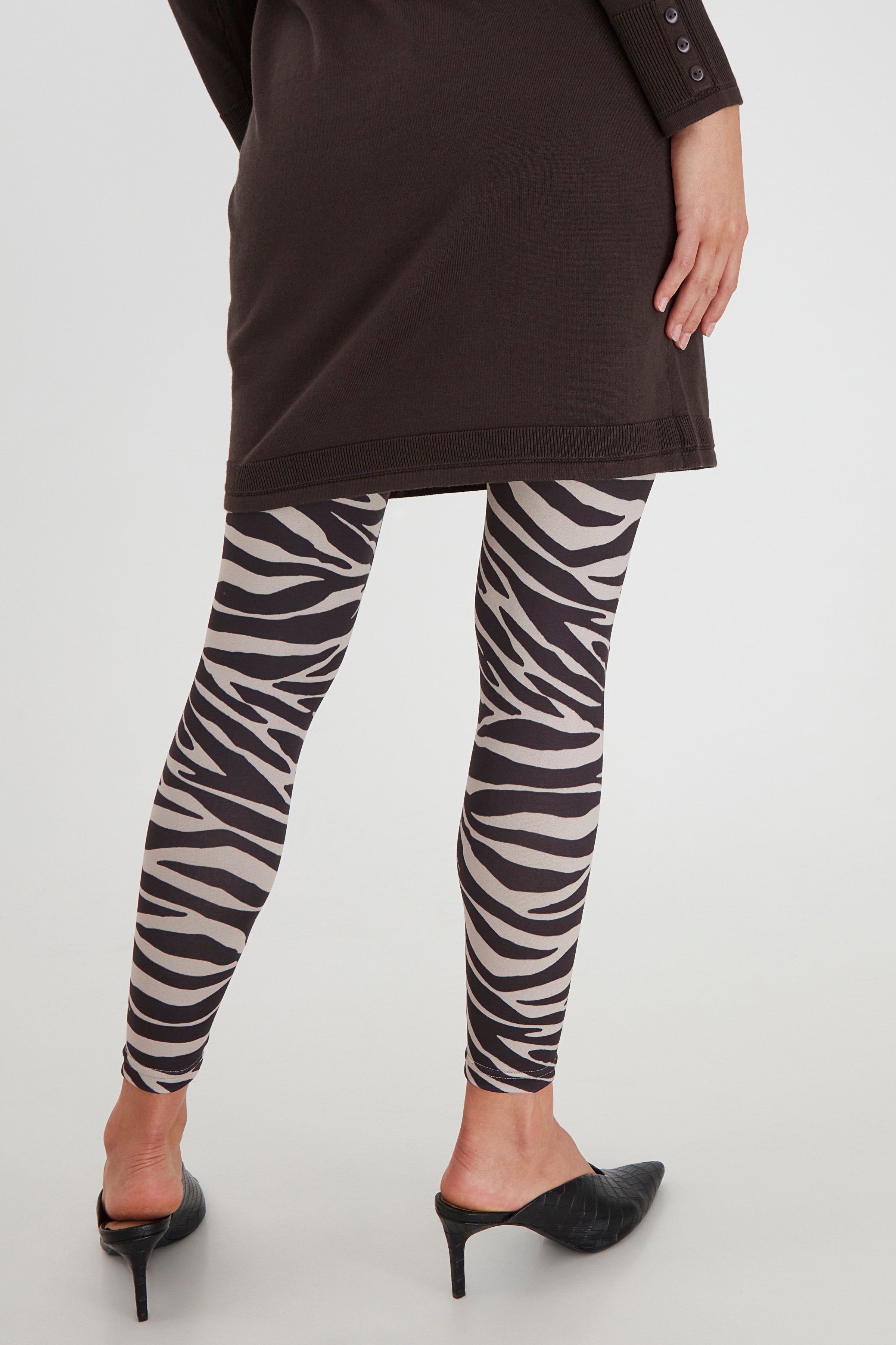 FRTELEGGING Leggings LOOKBOOK FRONT 20609315-200653