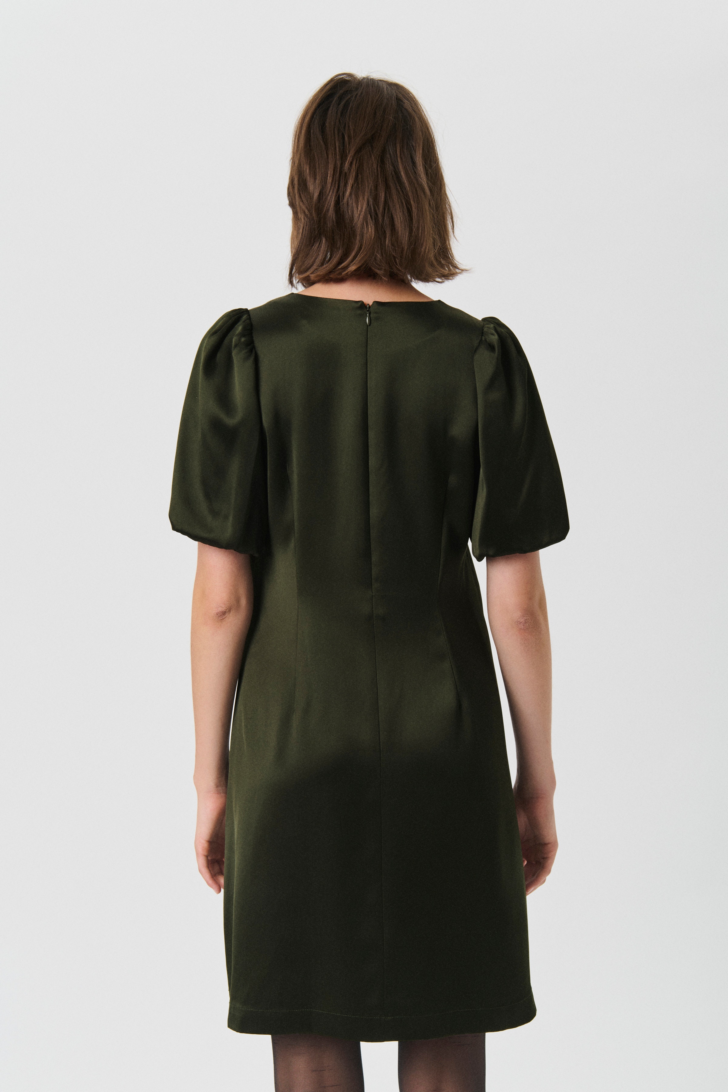 UlvaPW Dress LOOKBOOK BACK 30310131-190509
