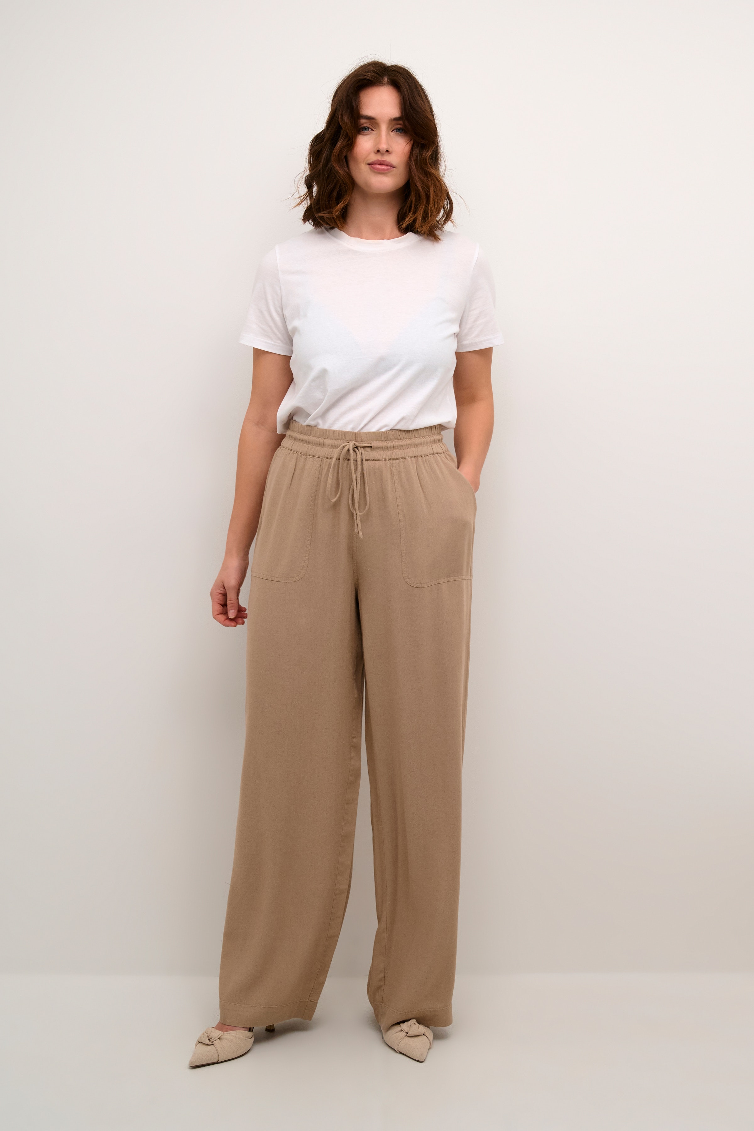 KAmilia Linen trousers LOOKBOOK FRONT 10508314-171109