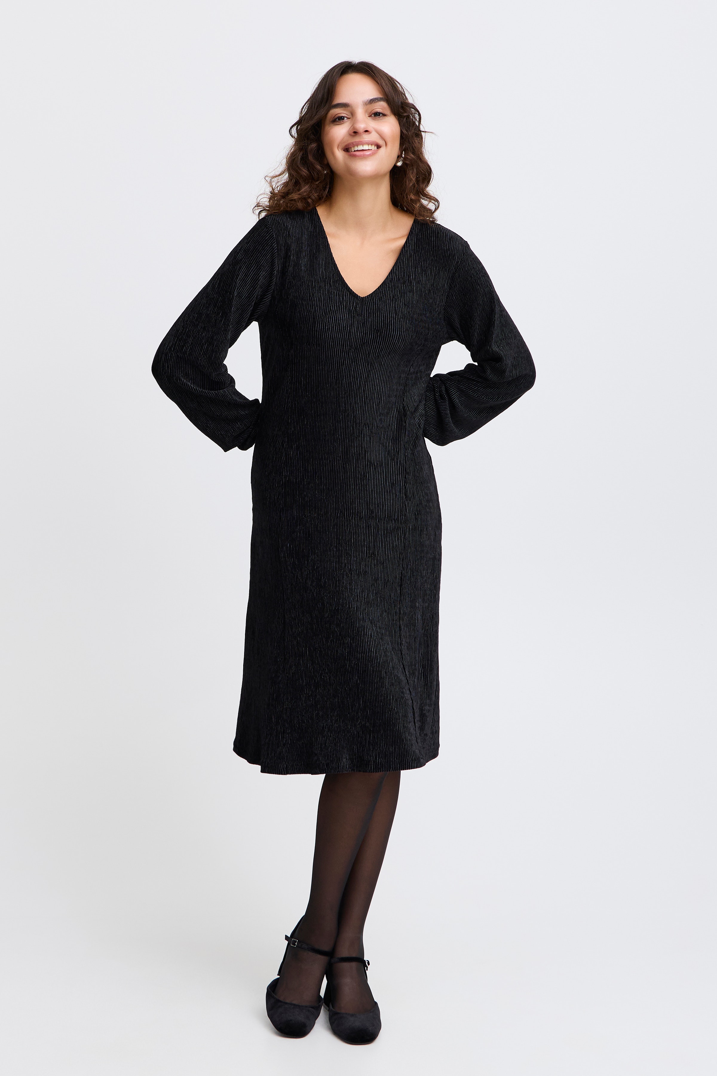 FRCALISTA Kjole LOOKBOOK FRONT 20614894-200113