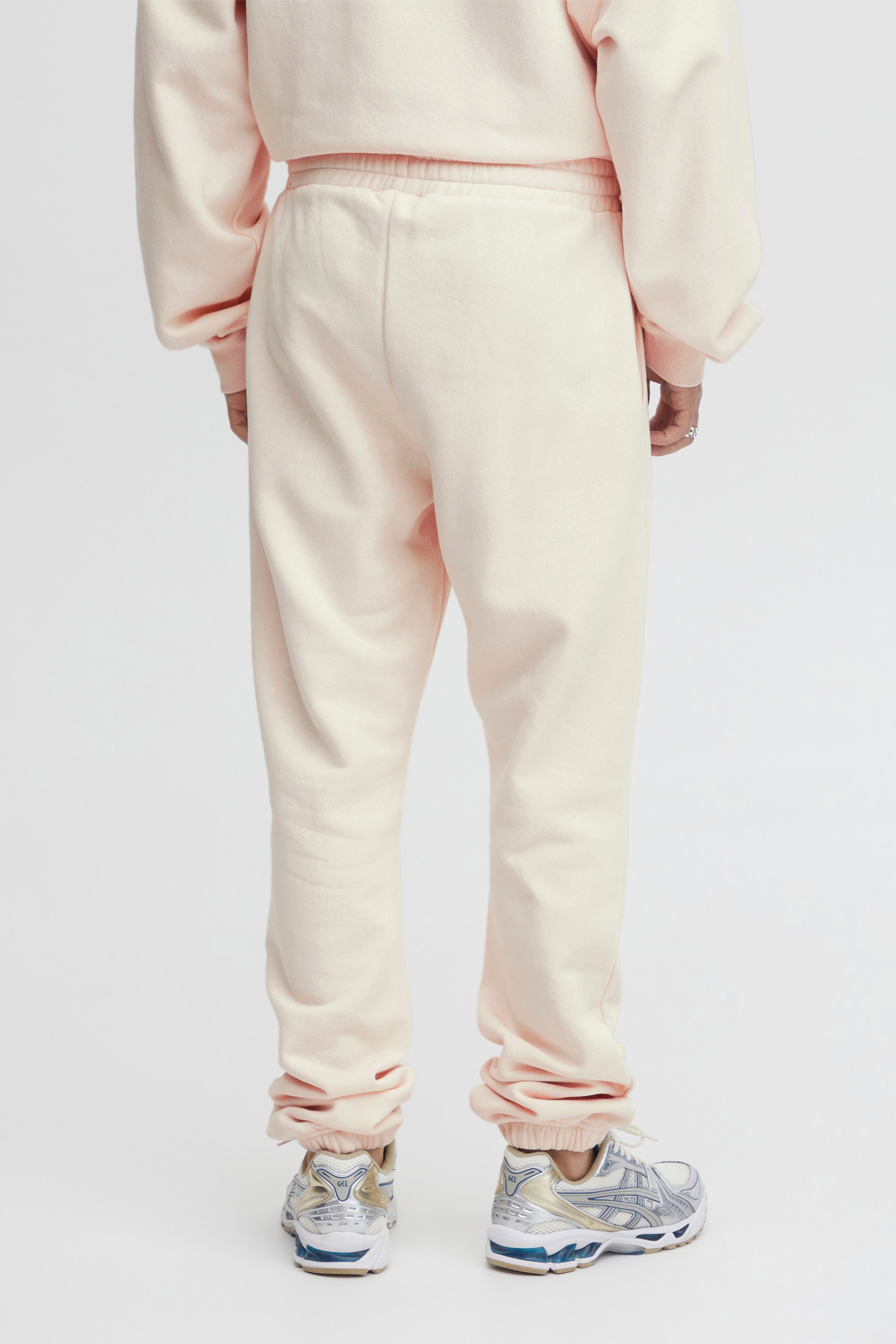 JCMRAFINE Trousers LOOKBOOK BACK 22800352-130905