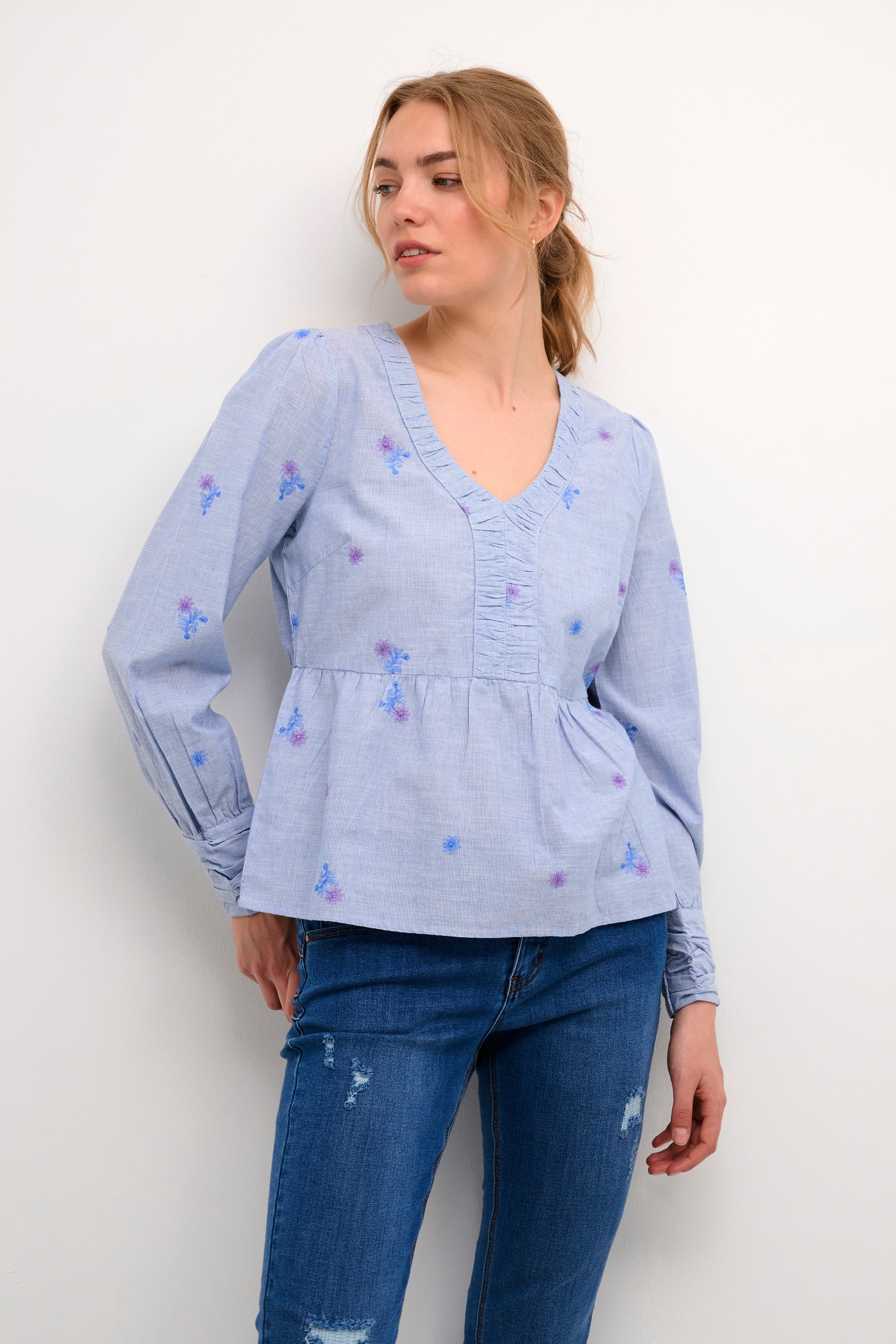 CRUlla Bluse LOOKBOOK FRONT 10612175-105271