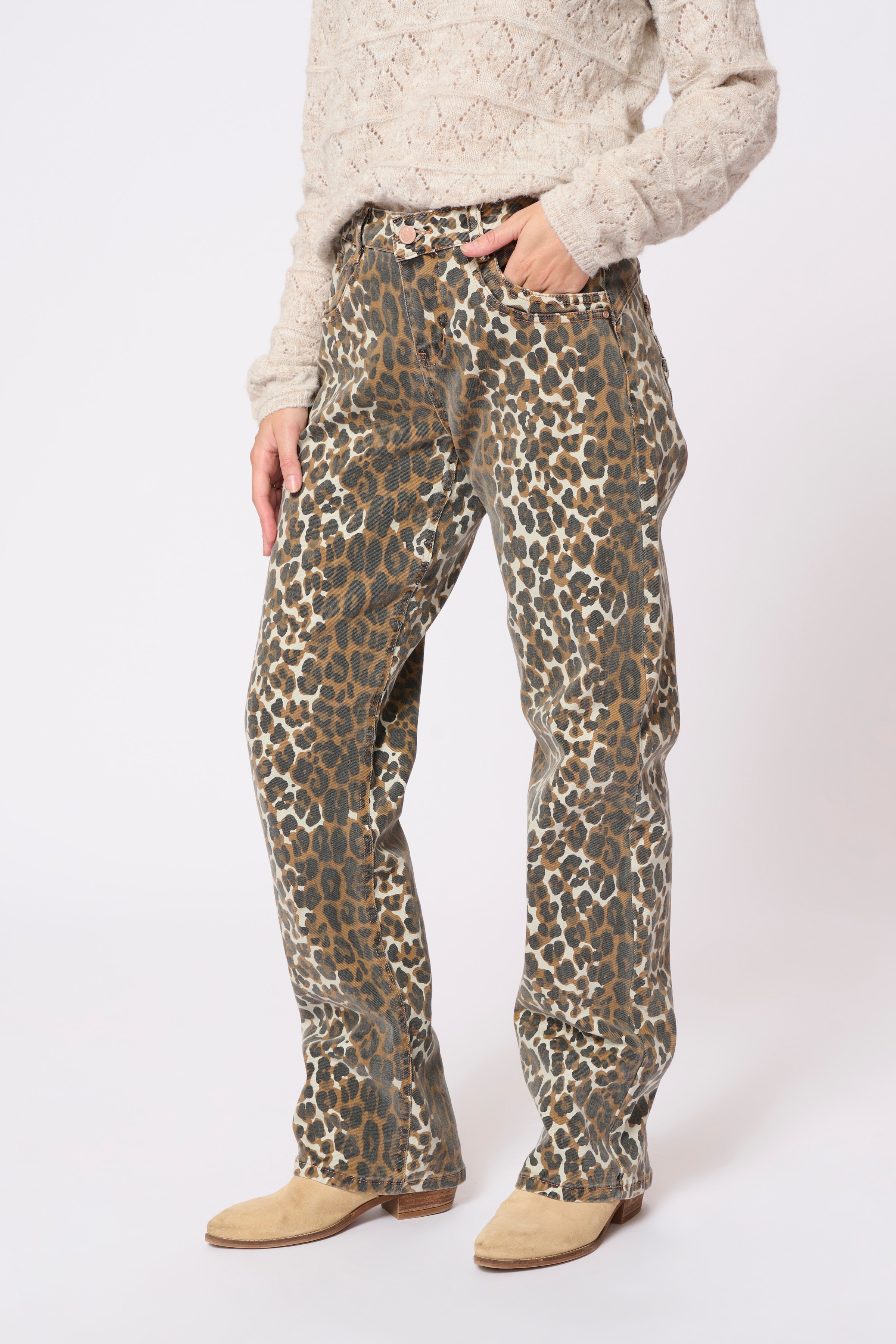 CRHenny Leopard Jeans LOOKBOOK FRONT 10613720-107495