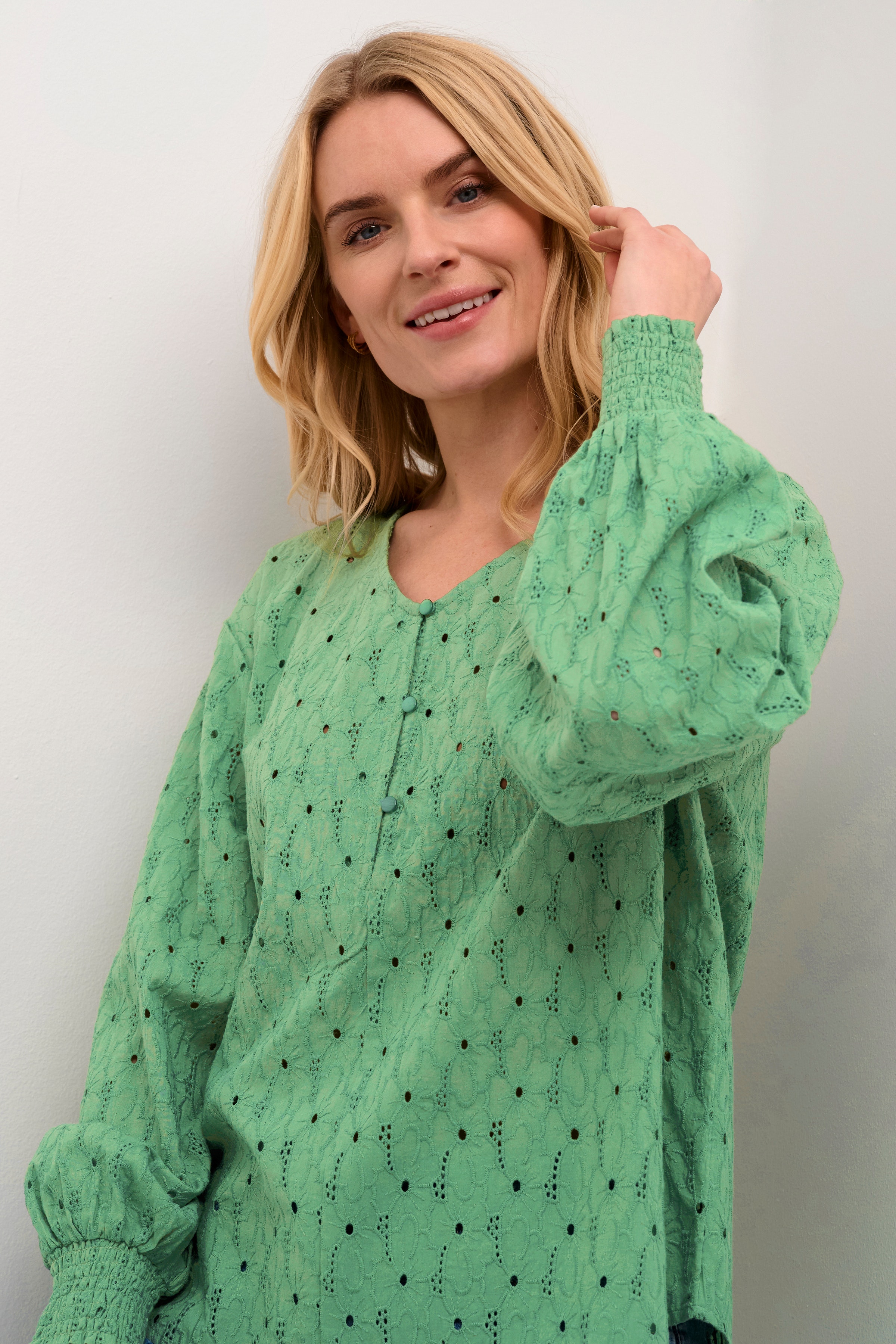 BPilona Blus LOOKBOOK DETAIL 10590444-176219B