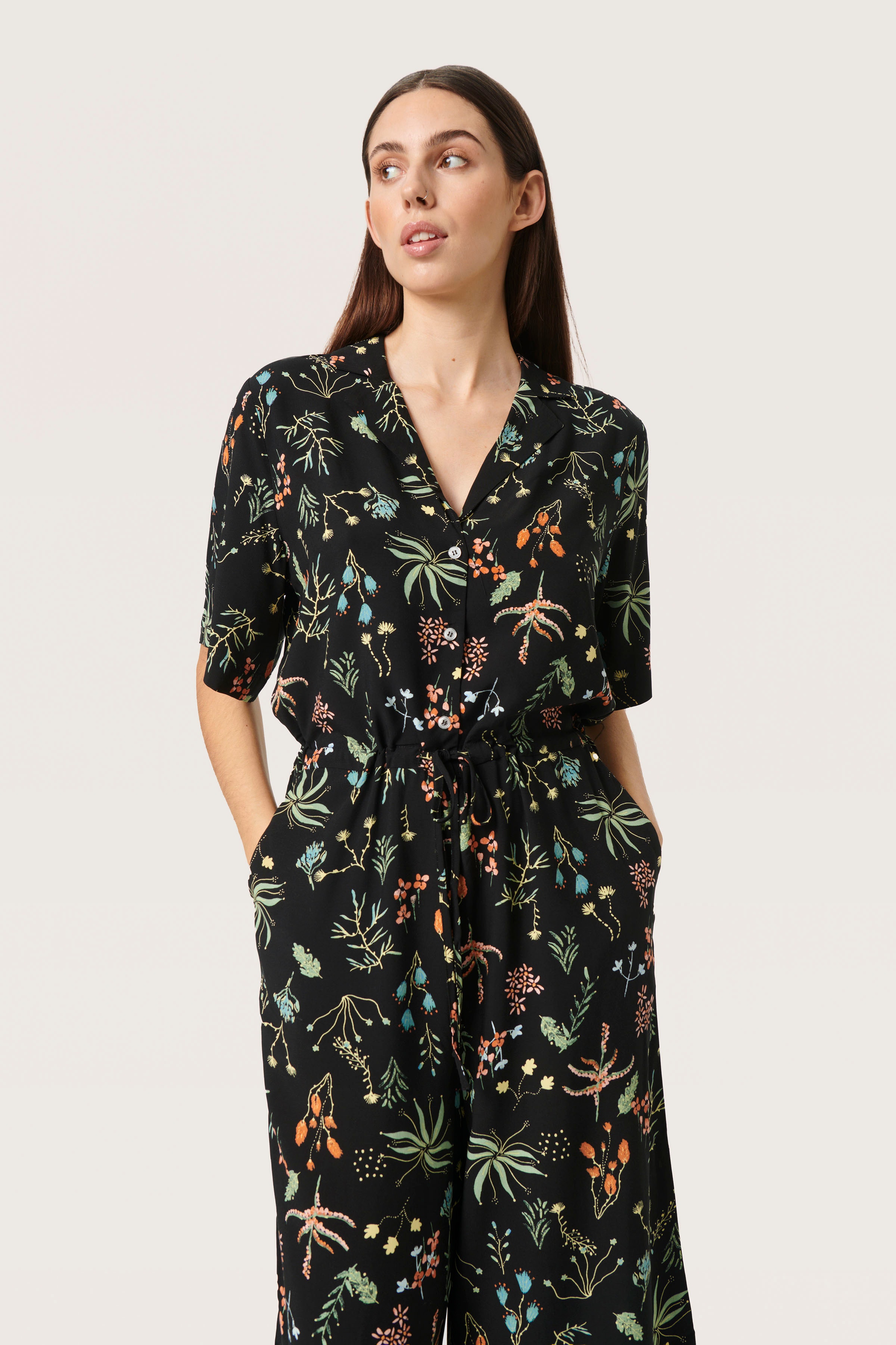 SLIndre Overall LOOKBOOK FRONT 30406878-301925