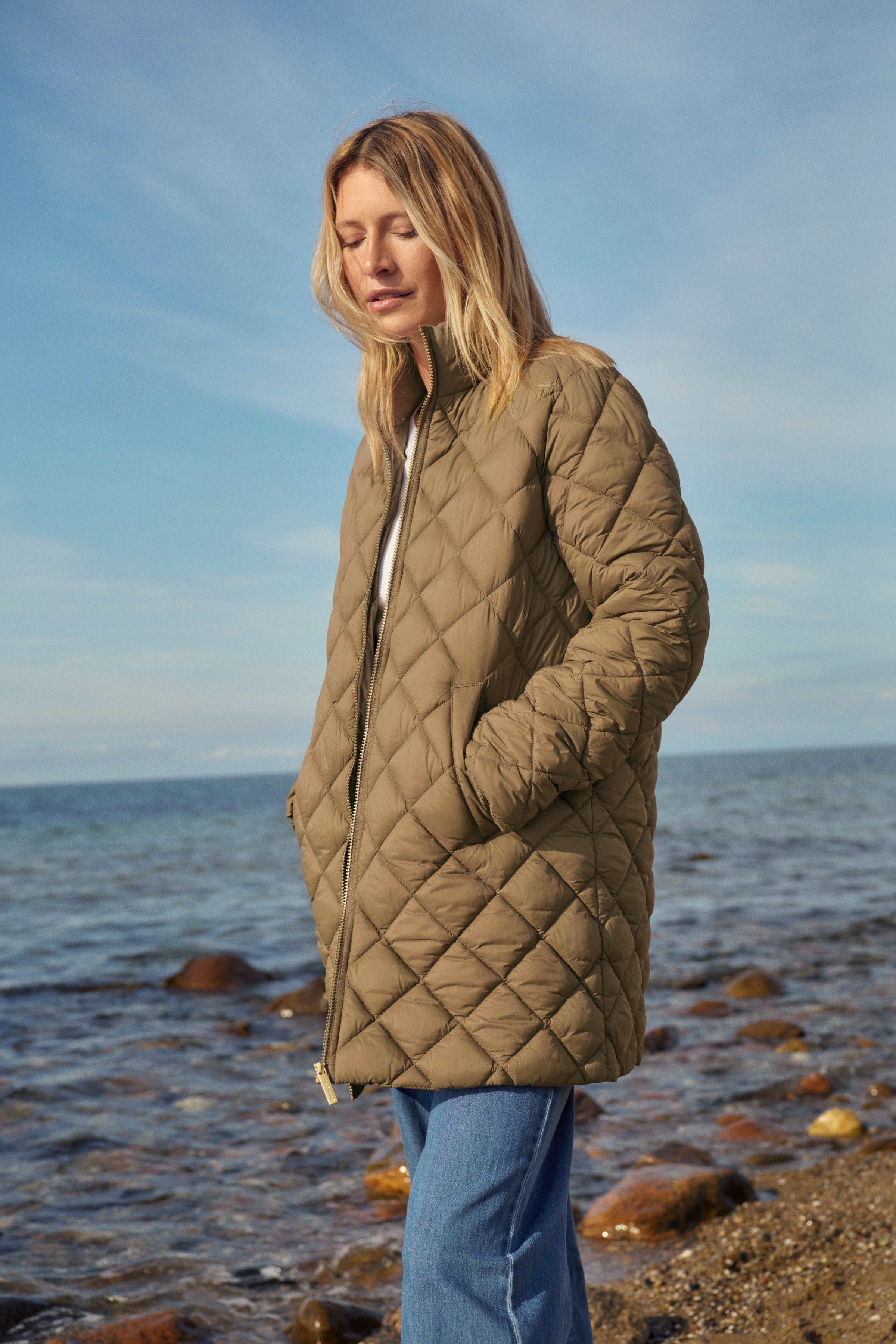 OlilanPW Outerwear LOCATION NONE 30310244-181015