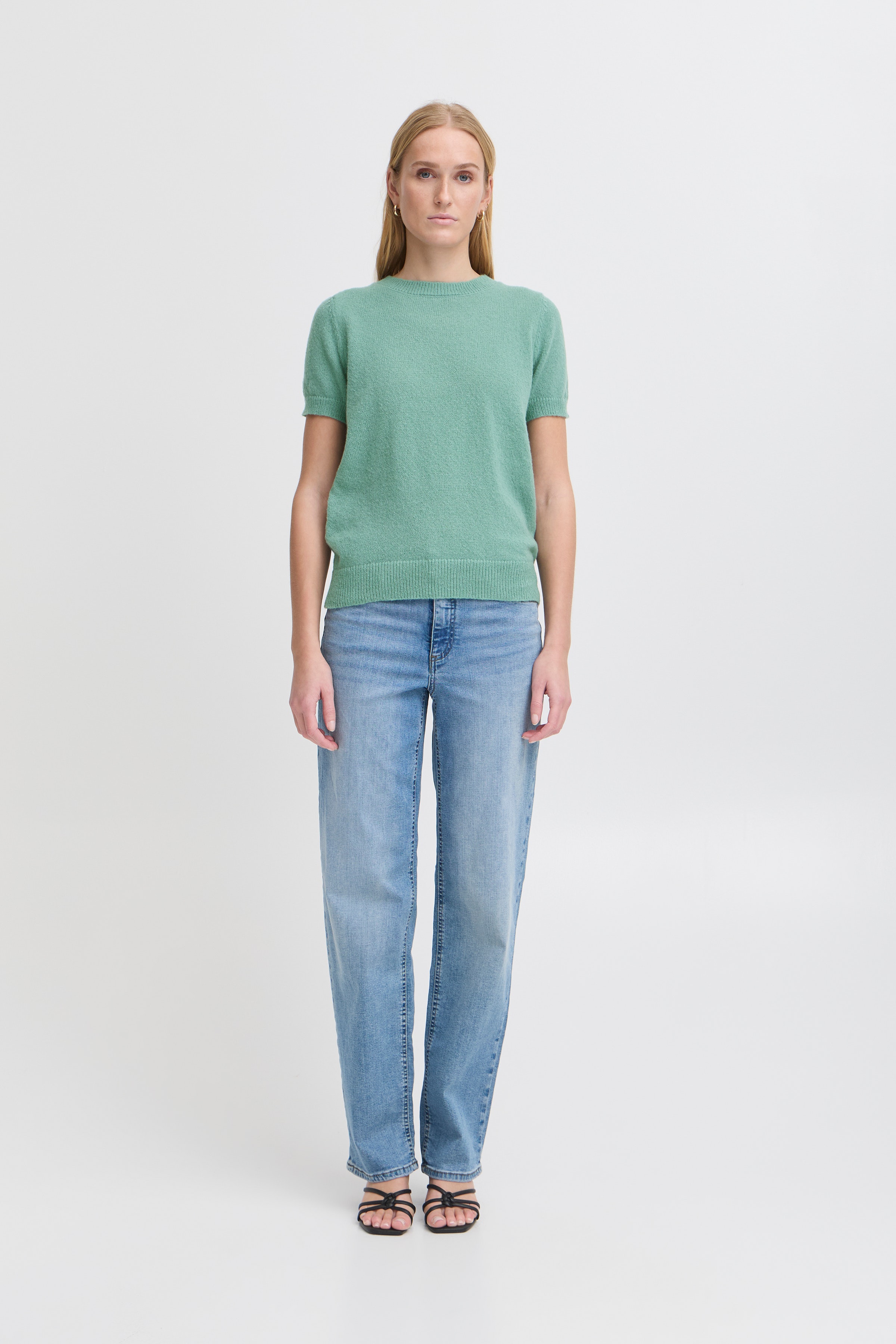 IHDAMILO Kortermet LOOKBOOK FRONT 20123480-165515