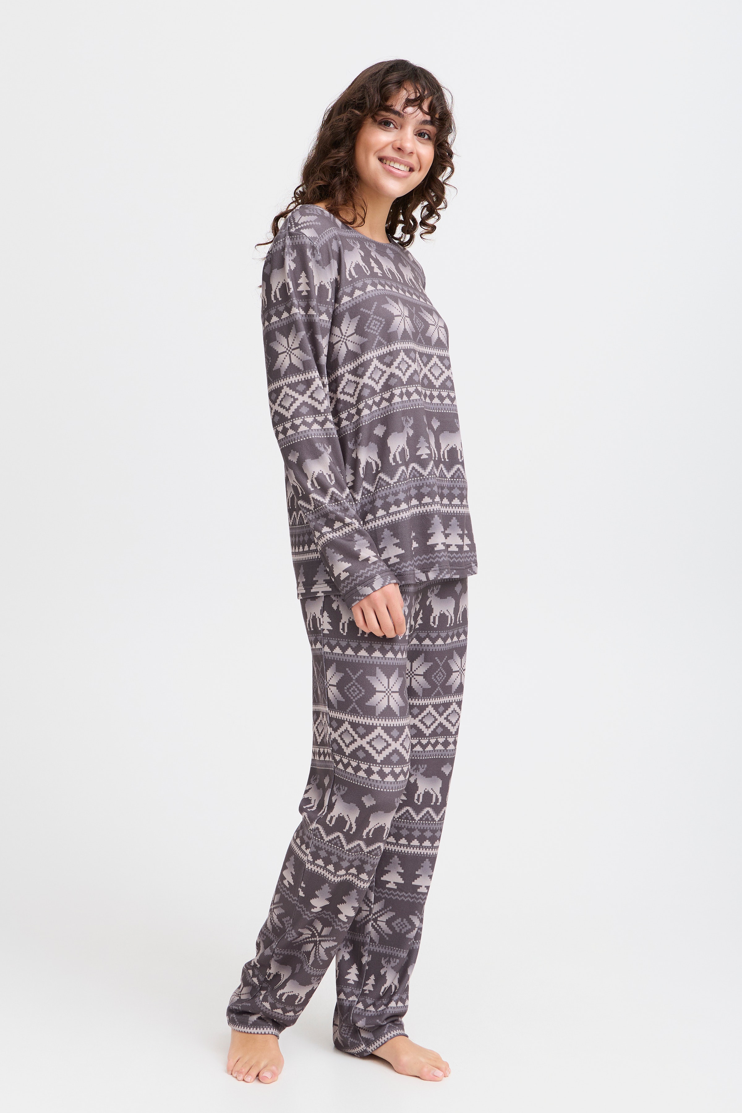 FXKOSIA LOOKBOOK FRONT 20616052-205096