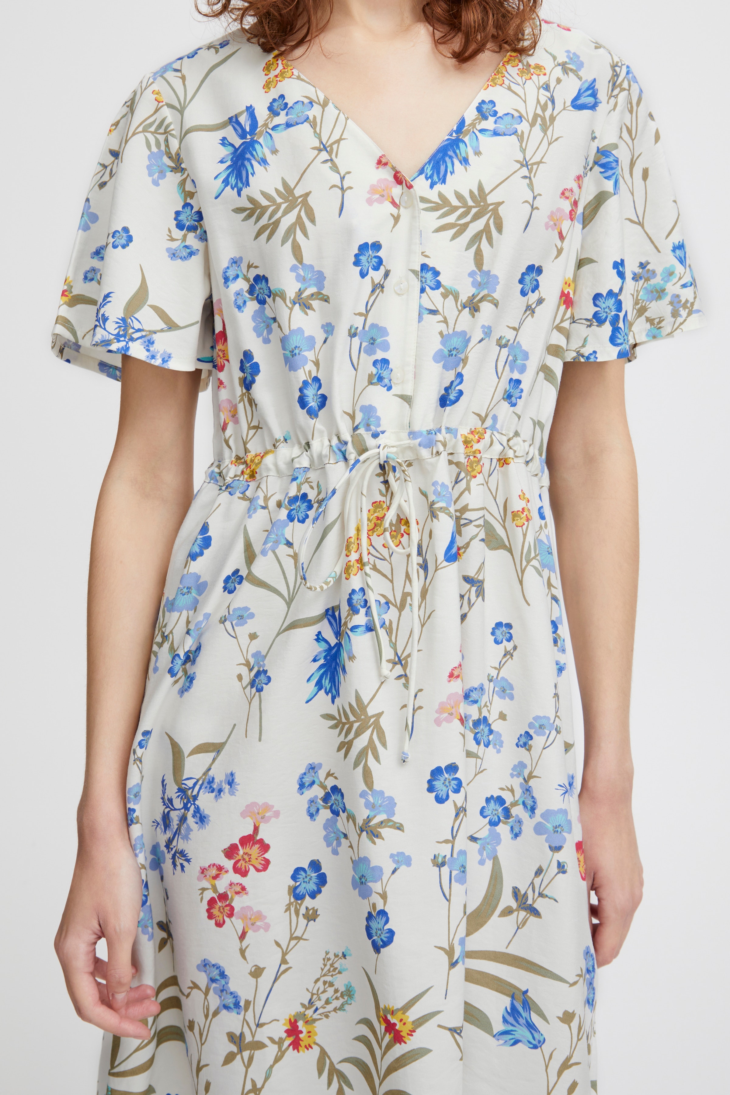 BYIMILDA Kjole LOOKBOOK DETAIL 20815090-202911