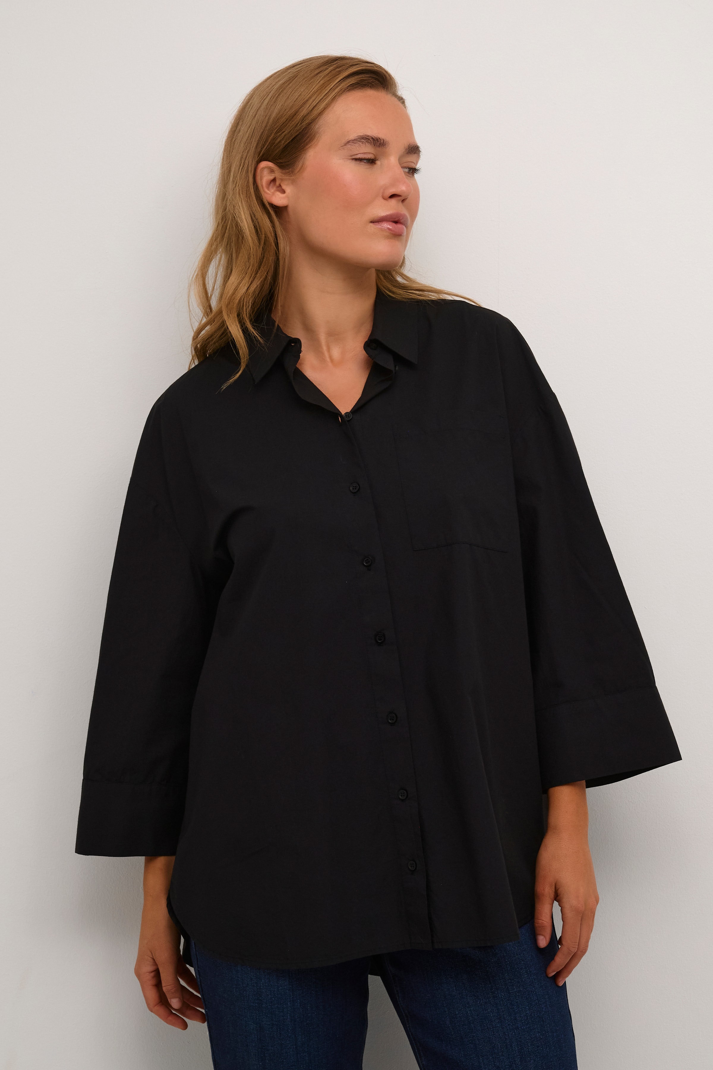 KAerika Bluse LOOKBOOK FRONT 10508339-100121