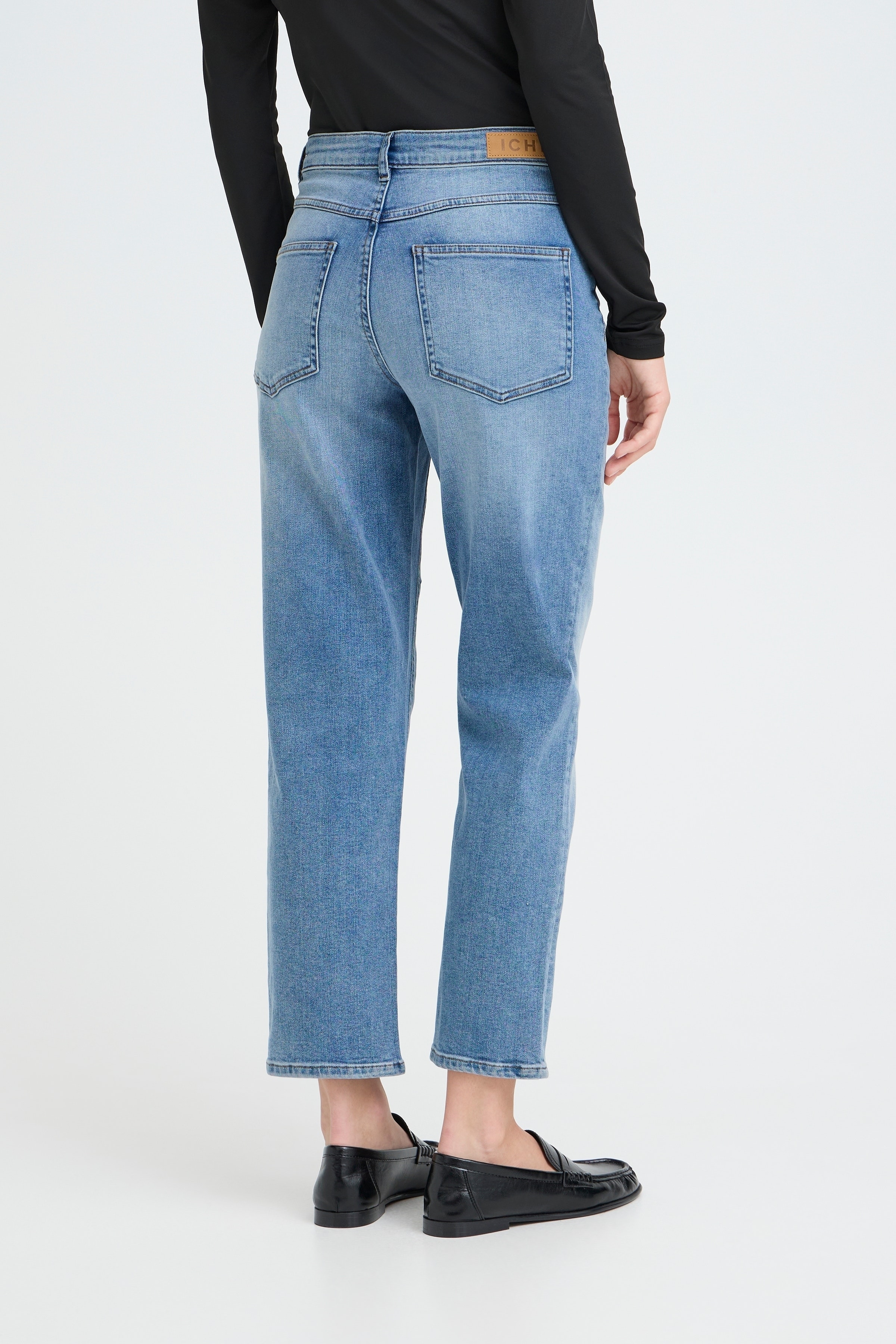 IHTWIGGY RAVEN Jeans LOOKBOOK BACK 20110967-19044
