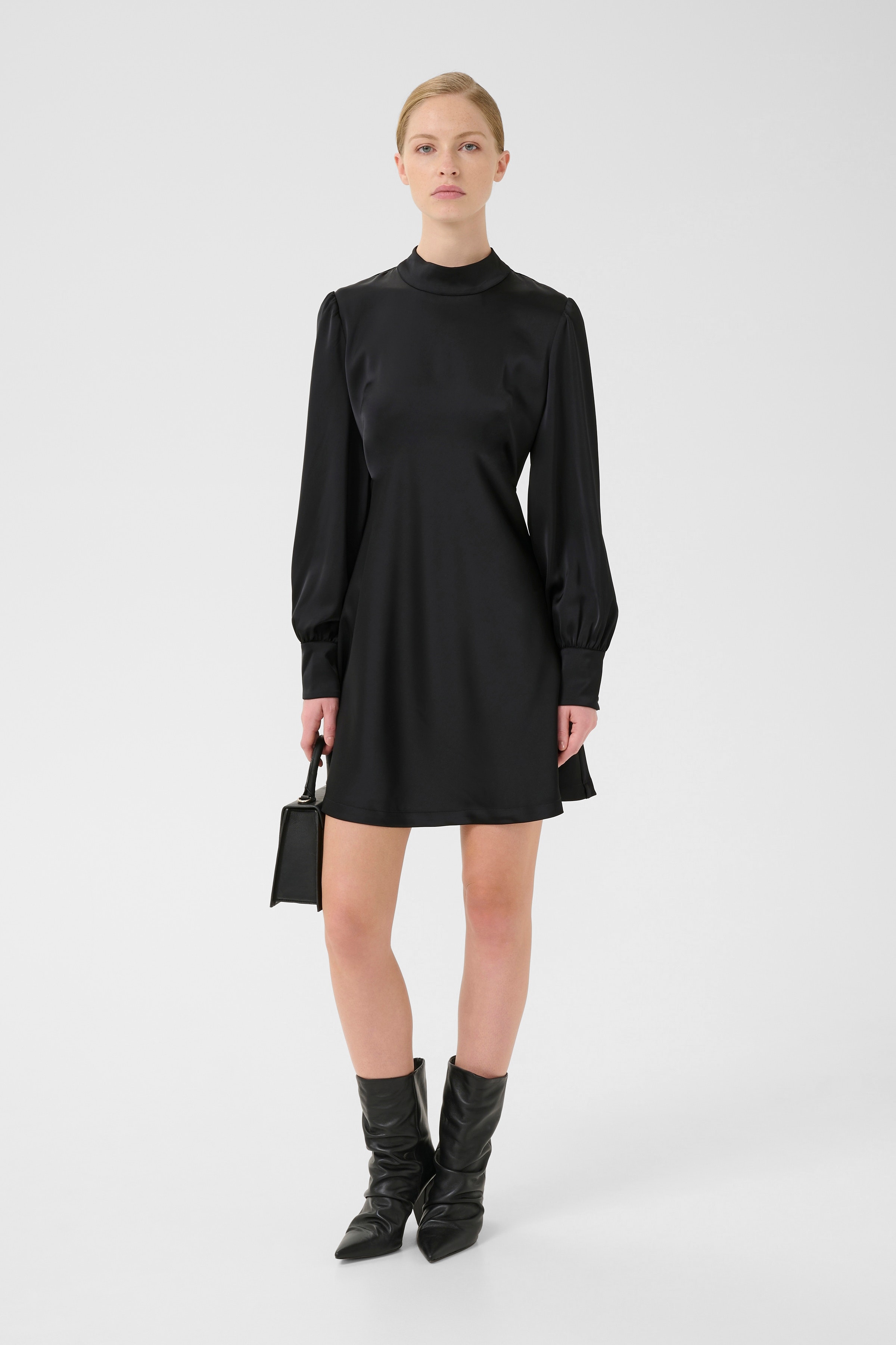 GZrue Kjole LOOKBOOK FRONT 10910804-100017