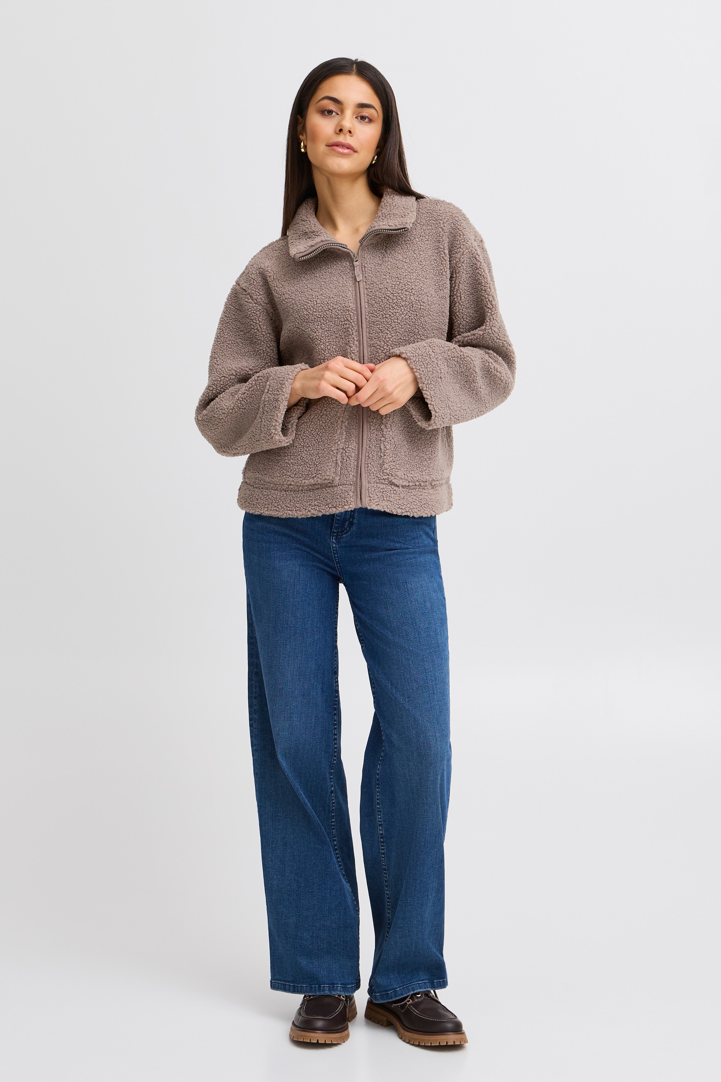 FRMIKALA Yttertøy LOOKBOOK FRONT 20615626-181110