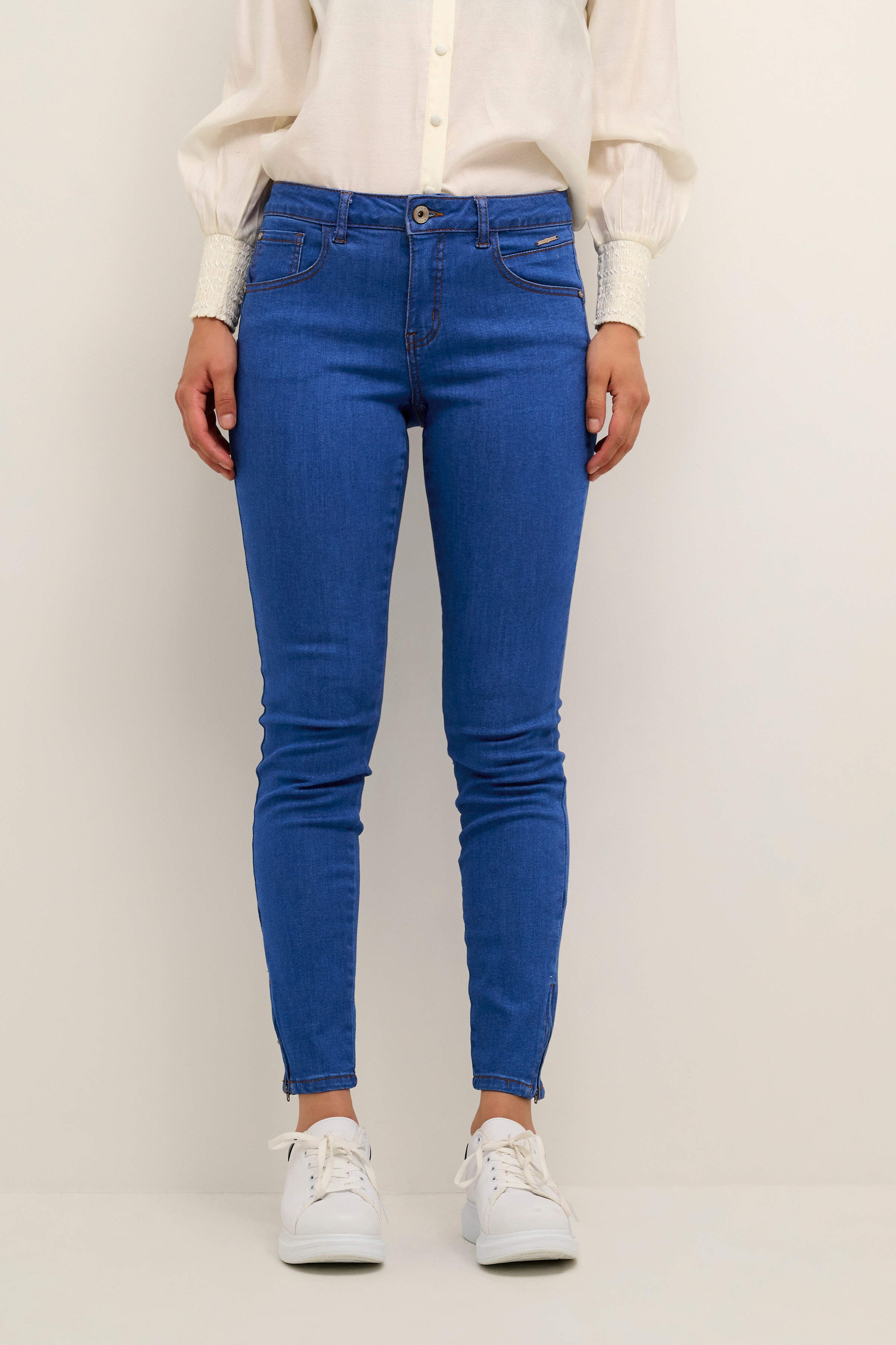 CRJosefine Jeans LOOKBOOK FRONT 10610879-103761