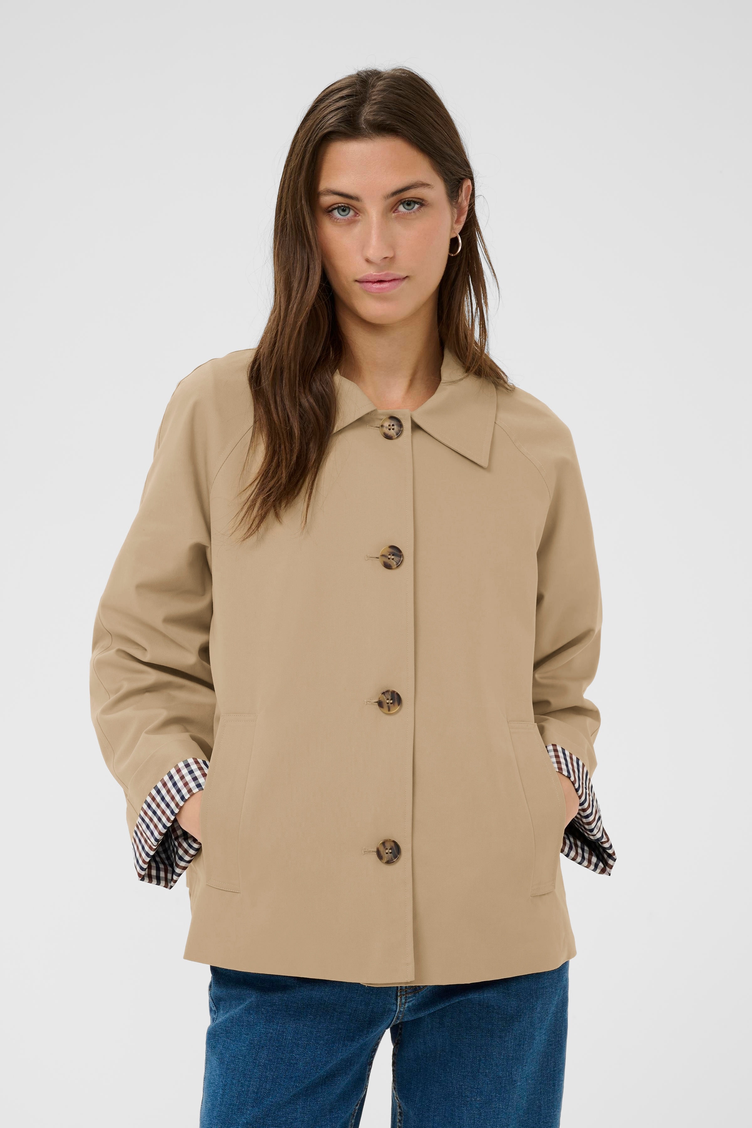 AlinnaPW Outerwear LOOKBOOK FRONT 30310600-151114