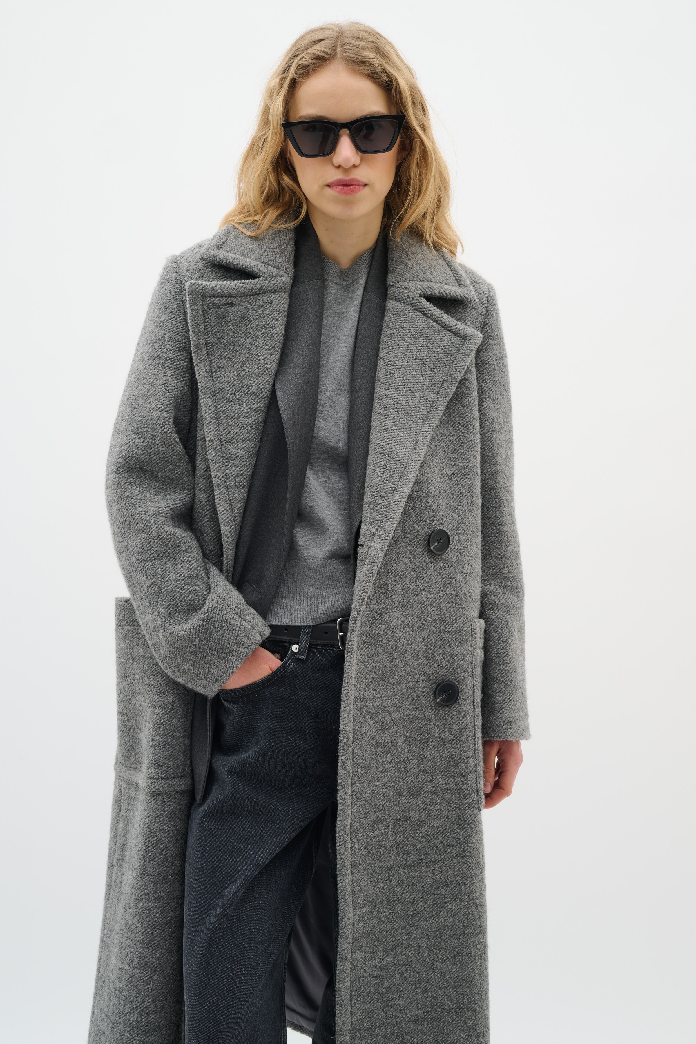 YumIW Coat LOOKBOOK FRONT 30110615-1740161