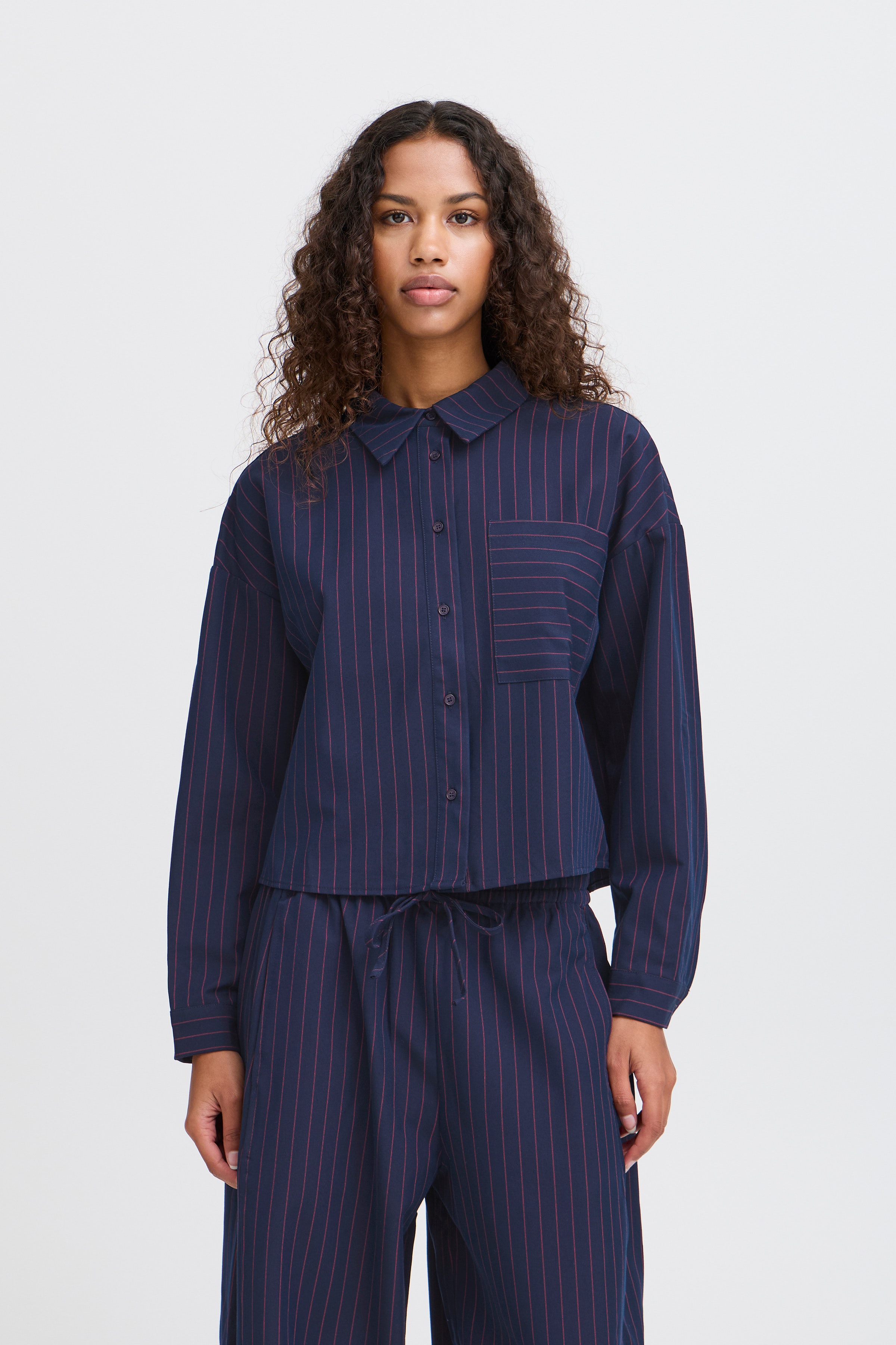 IXTRINE skjorte LOOKBOOK FRONT 20123489-184048