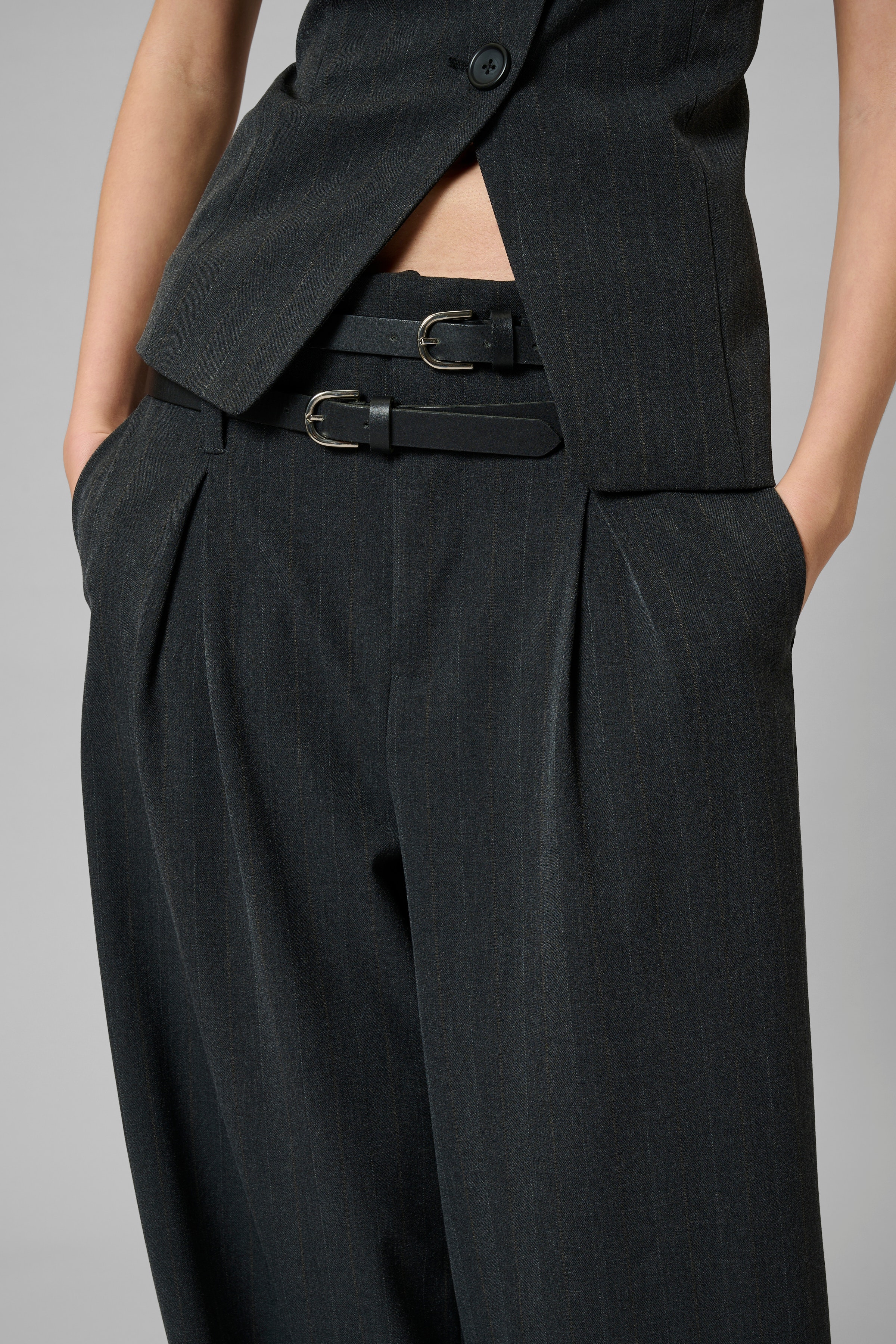 MWLuna Trousers LOOKBOOK DETAIL 10705374-190201
