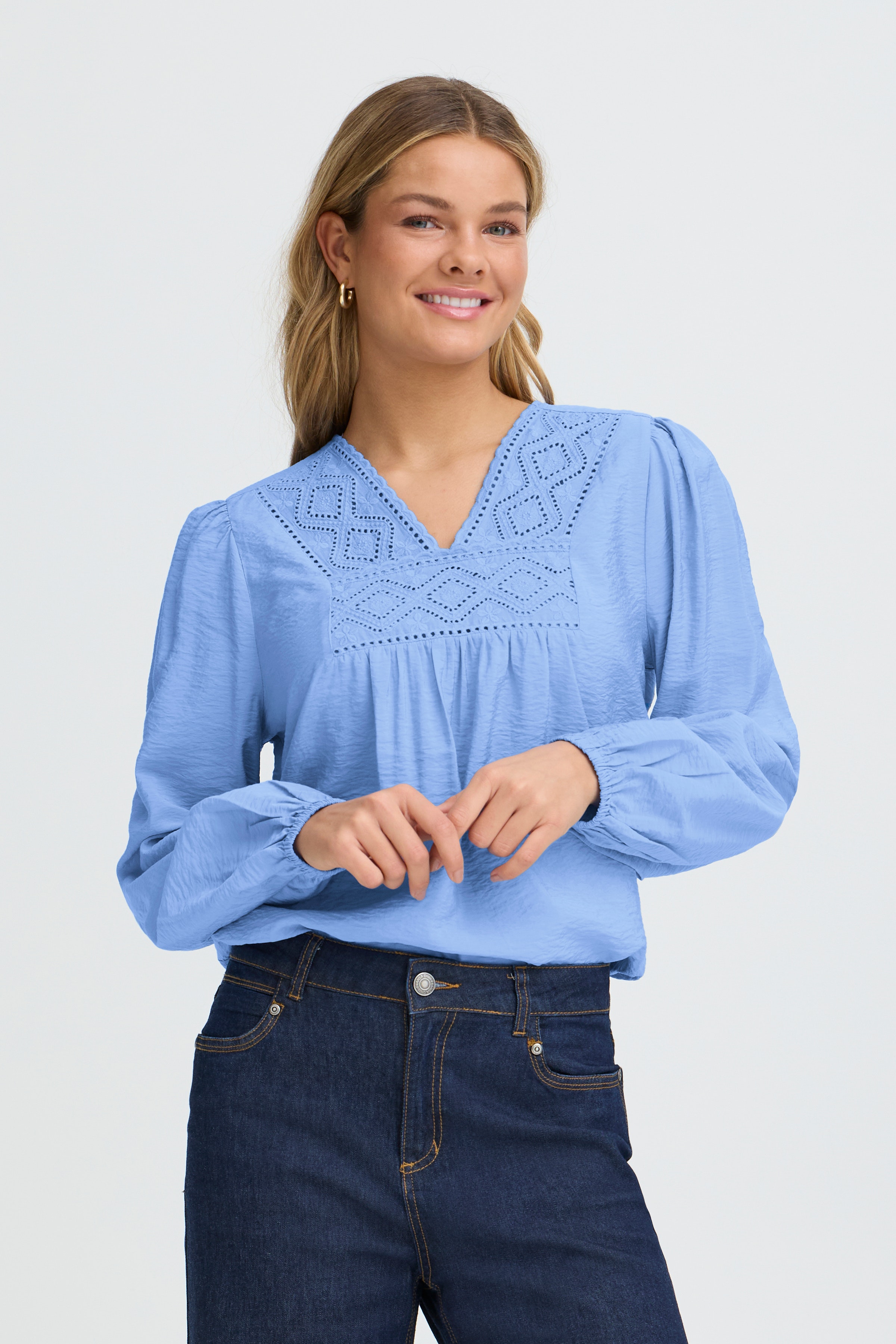 FRBLONDAS Bluse LOOKBOOK FRONT 20617813-164020