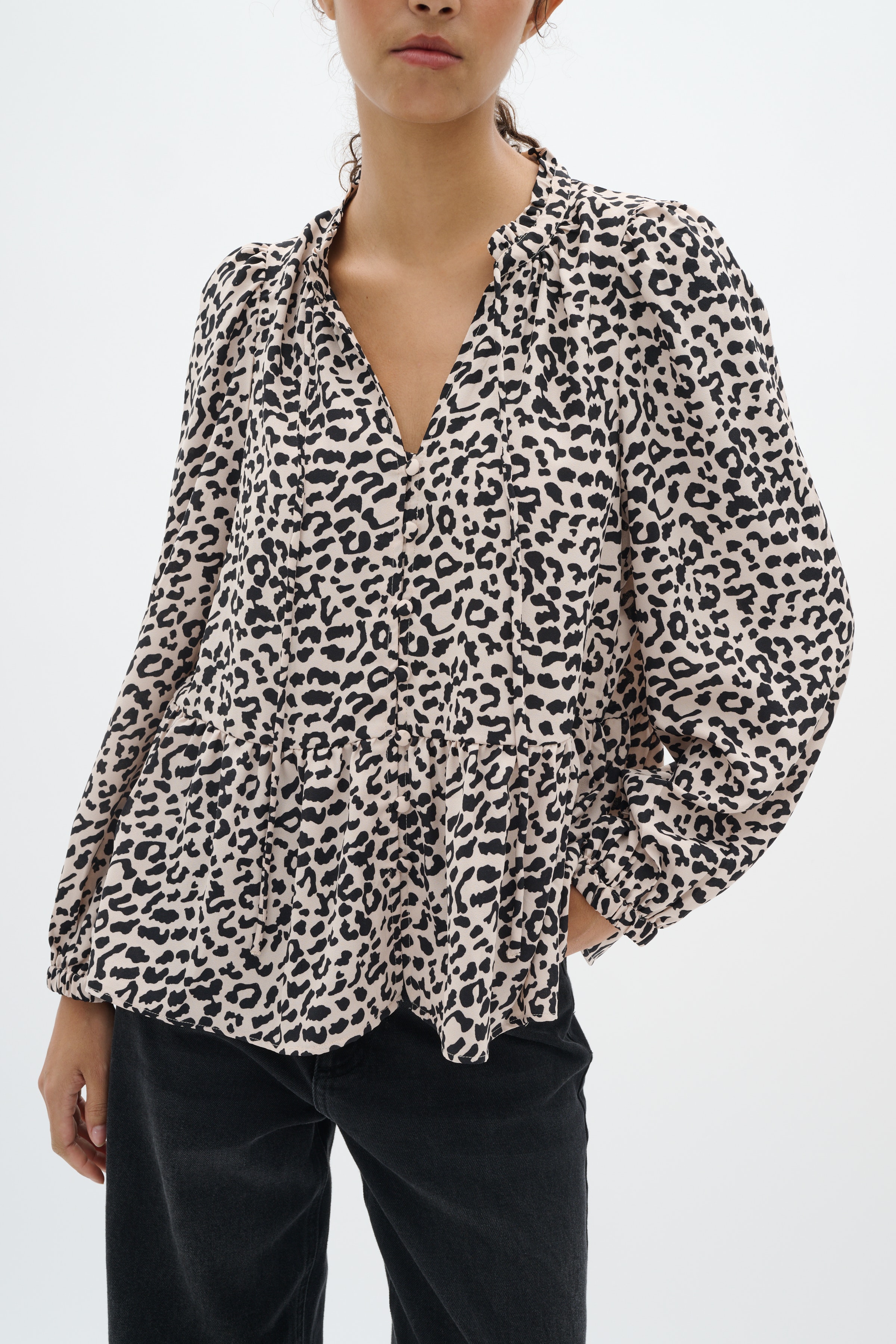 NinahIW Leopard Overhemd LOOKBOOK DETAIL 30110400-300824