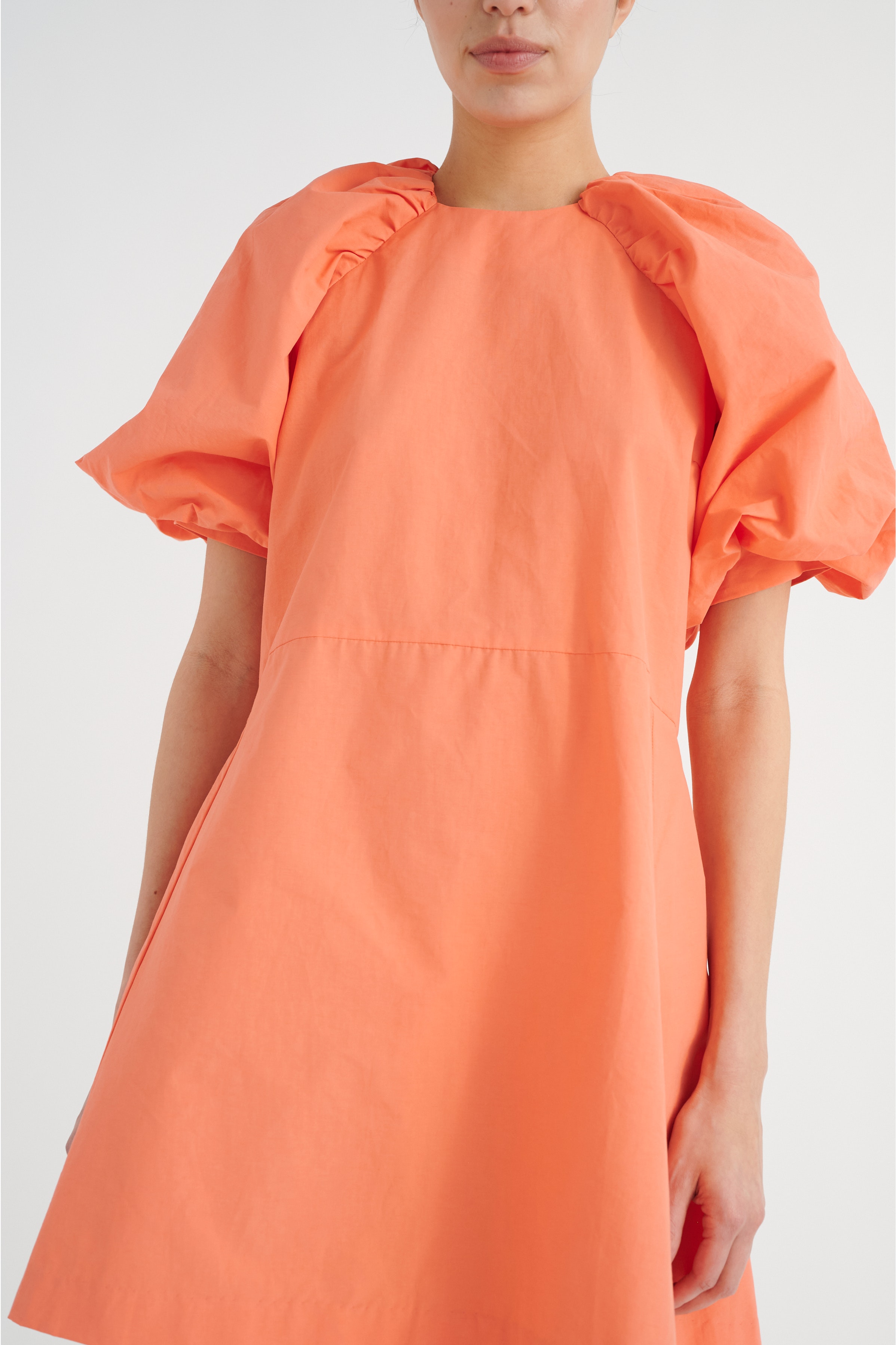 VaraliIW Kleid LOOKBOOK DETAIL 30107465-161545