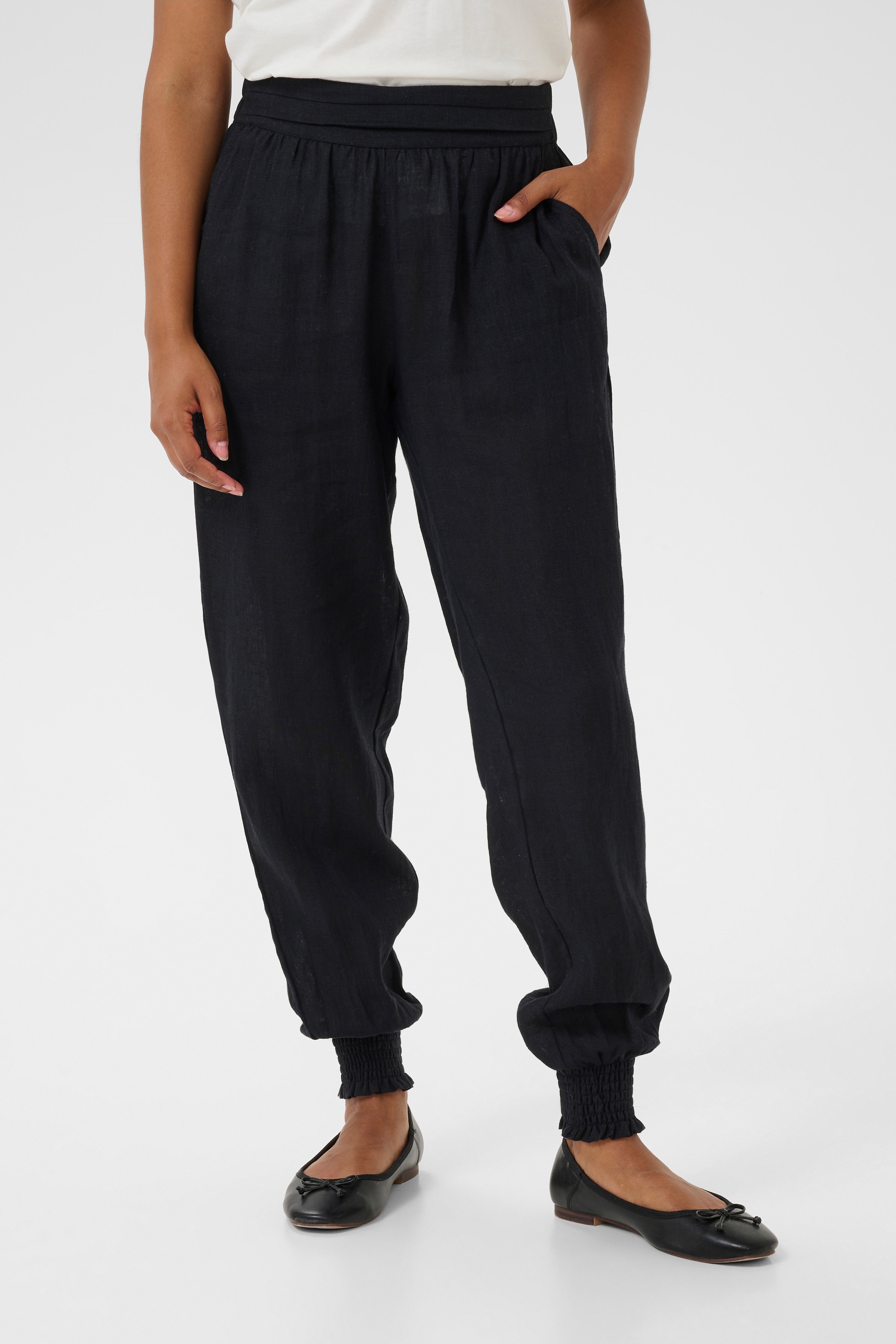 CRBellis Linen trousers LOOKBOOK FRONT 10613505-100120