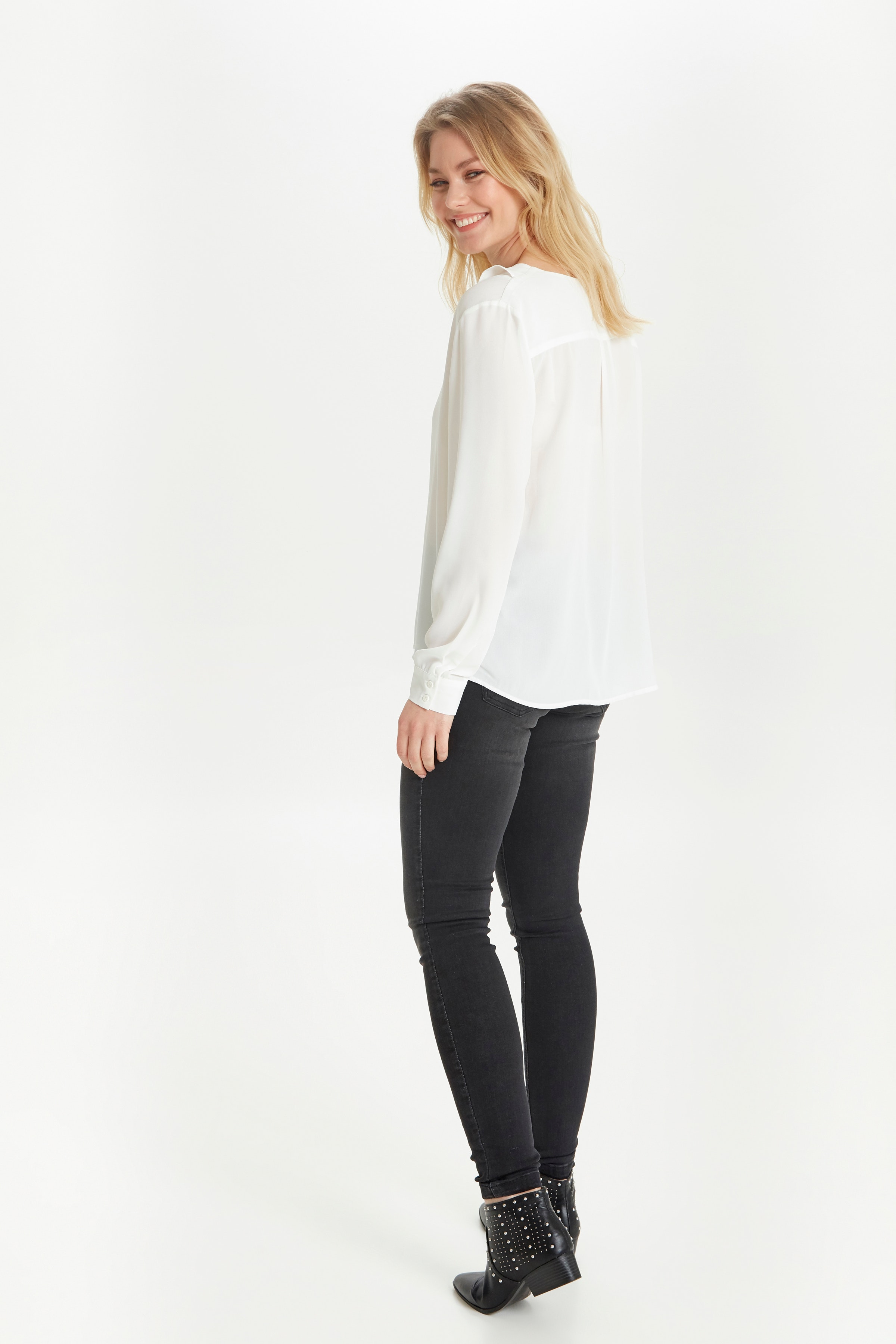 Blouse with long sleeve LOOKBOOK FRONT 20805692-80115