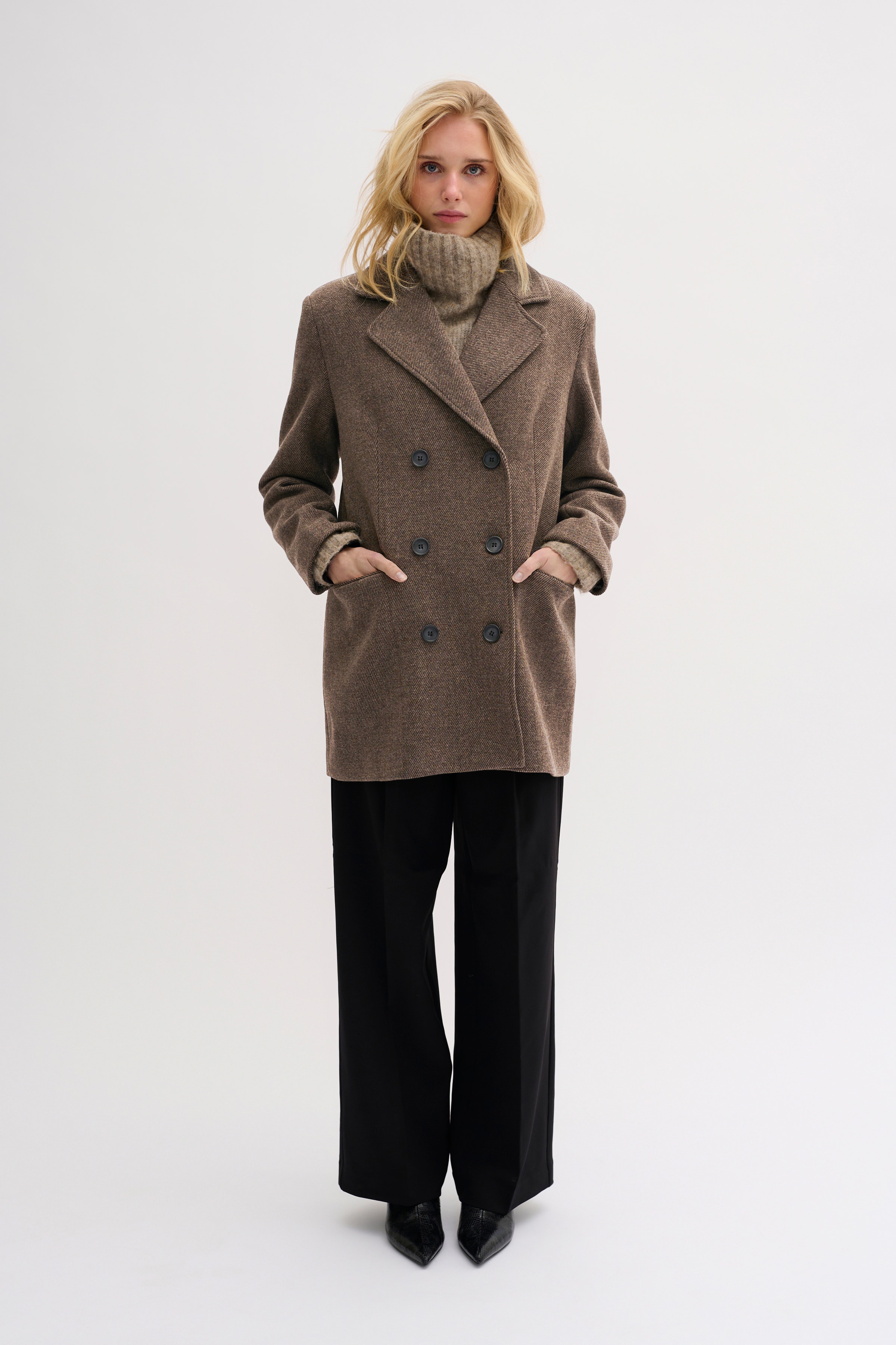 FrannieMW Coat LOOKBOOK FRONT 10704761-1913141