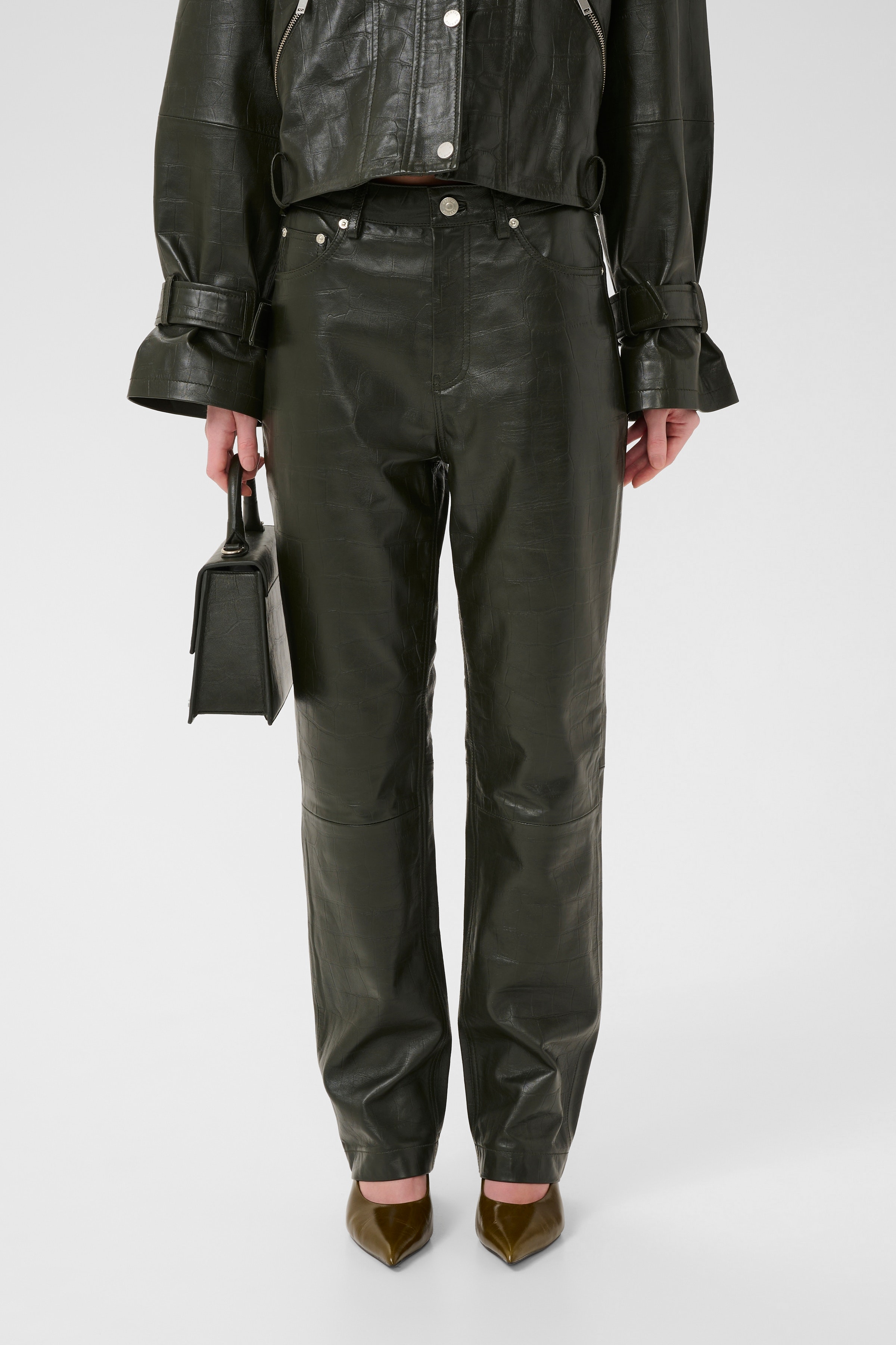 GZelena Leather pants LOOKBOOK FRONT 10910735-105038
