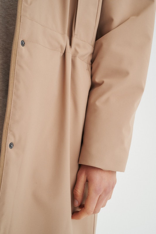 CammaIW Outerwear LOOKBOOK DETAIL 30106449-171319