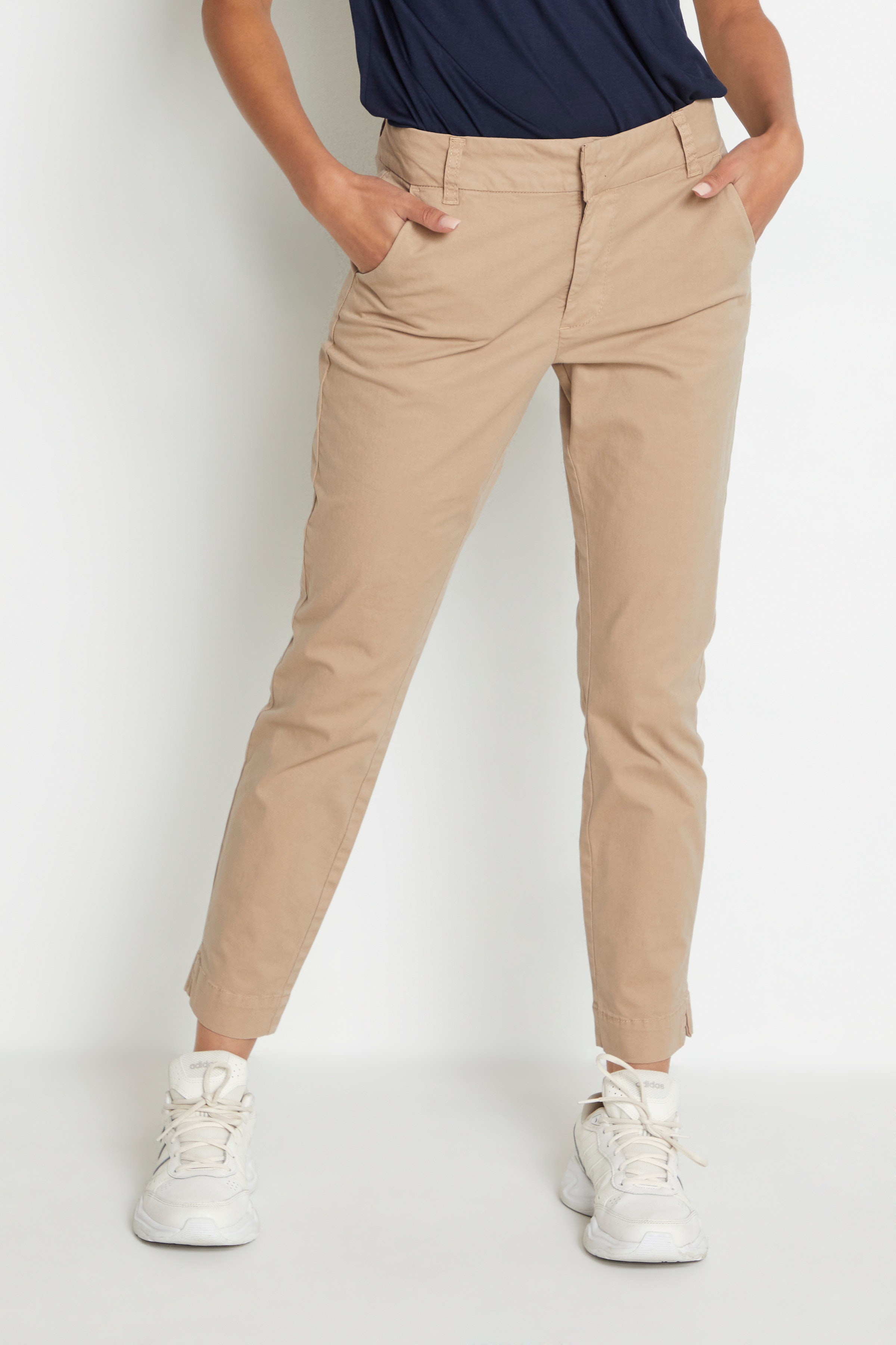 KAmette Trousers LOOKBOOK FRONT 10506121-161213