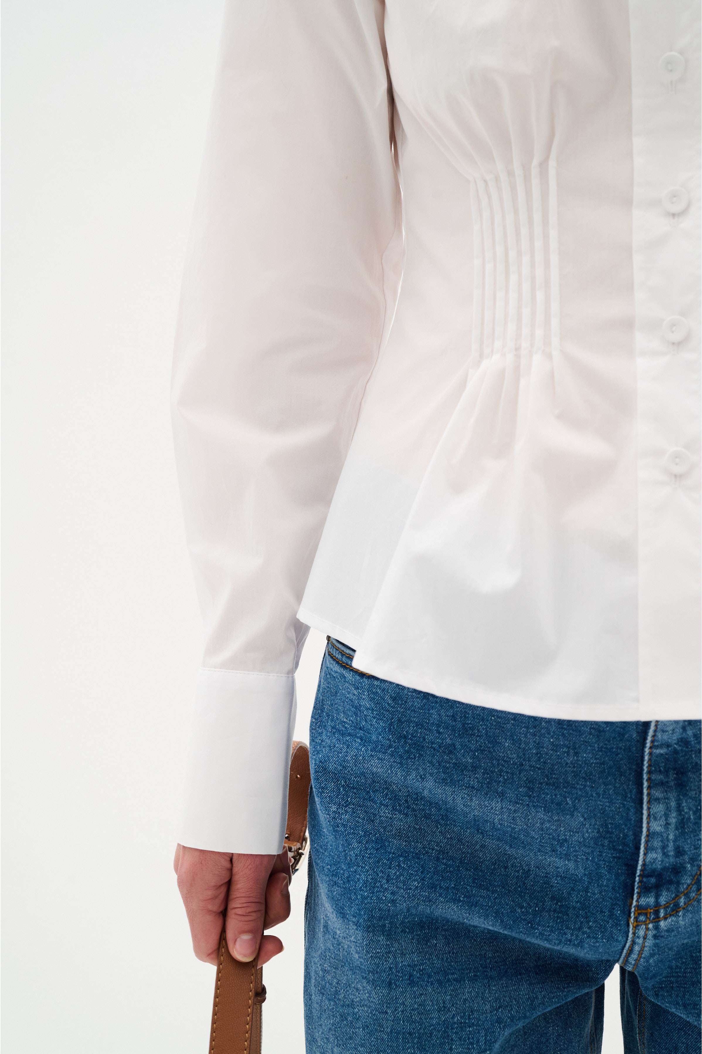 ConorIW Shirt LOOKBOOK DETAIL 30110227-300001