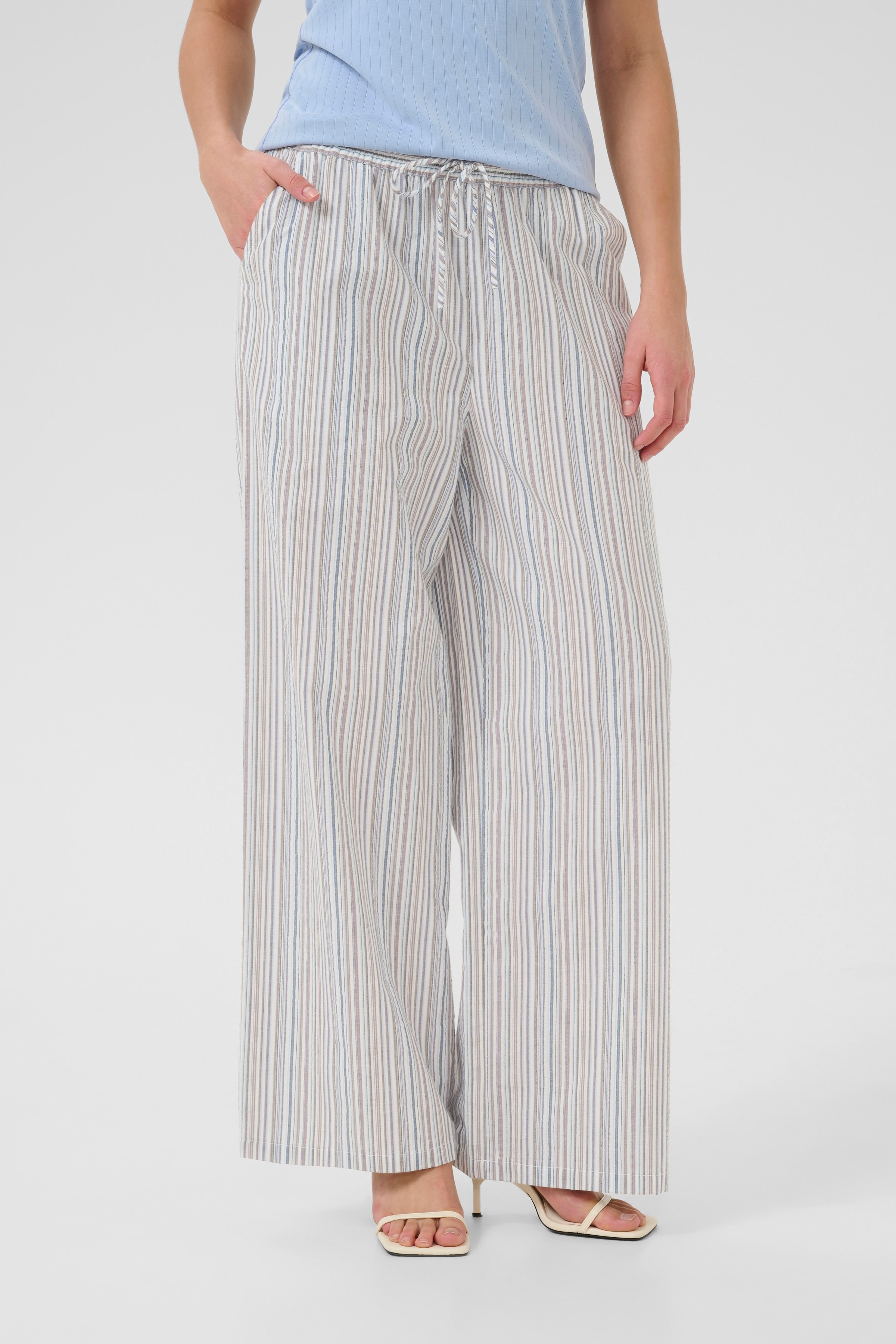 CUtwila Trousers LOOKBOOK FRONT 50111888-107645