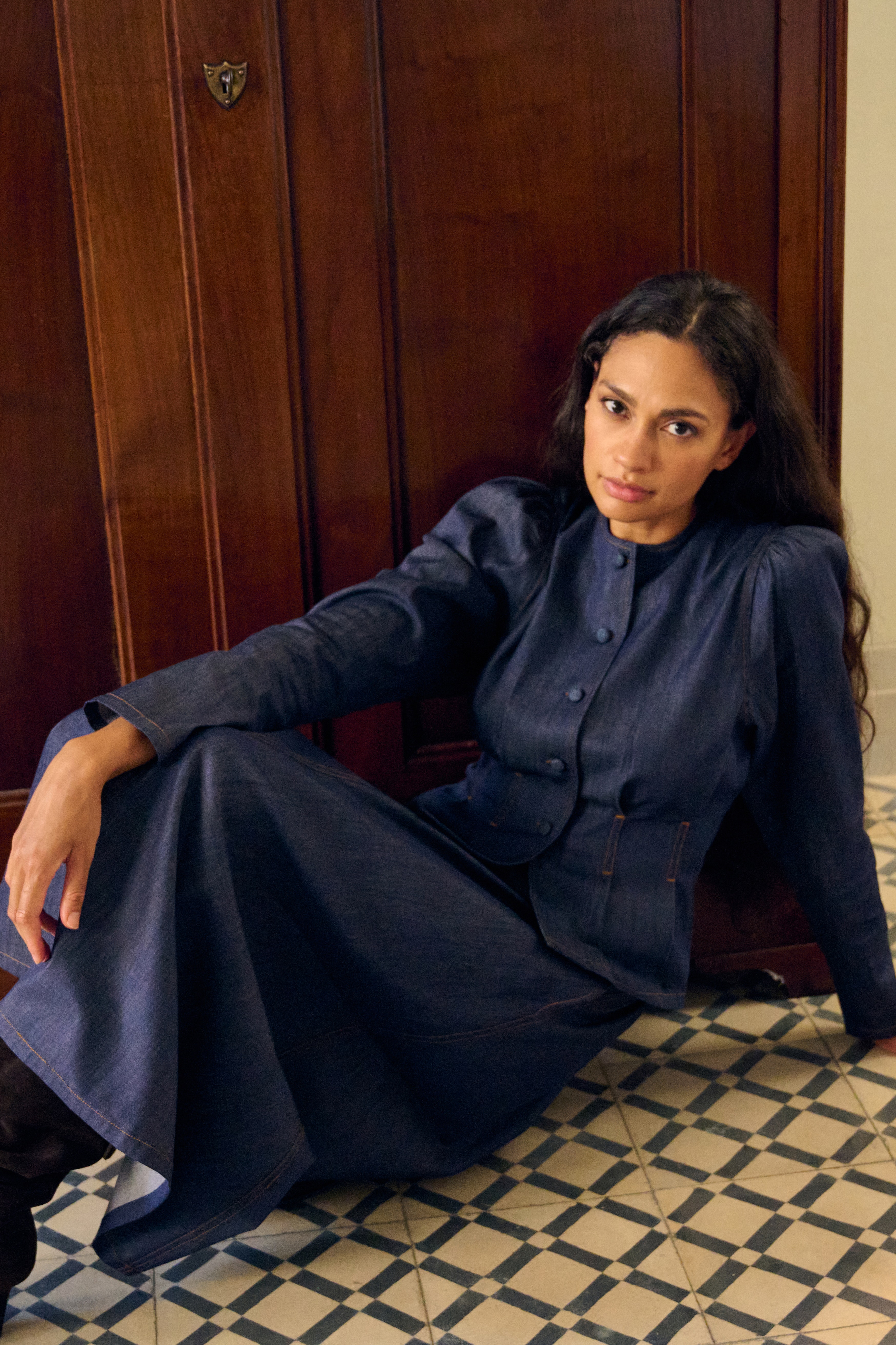 KBDrew Blus LOCATION NONE 10105763-194014