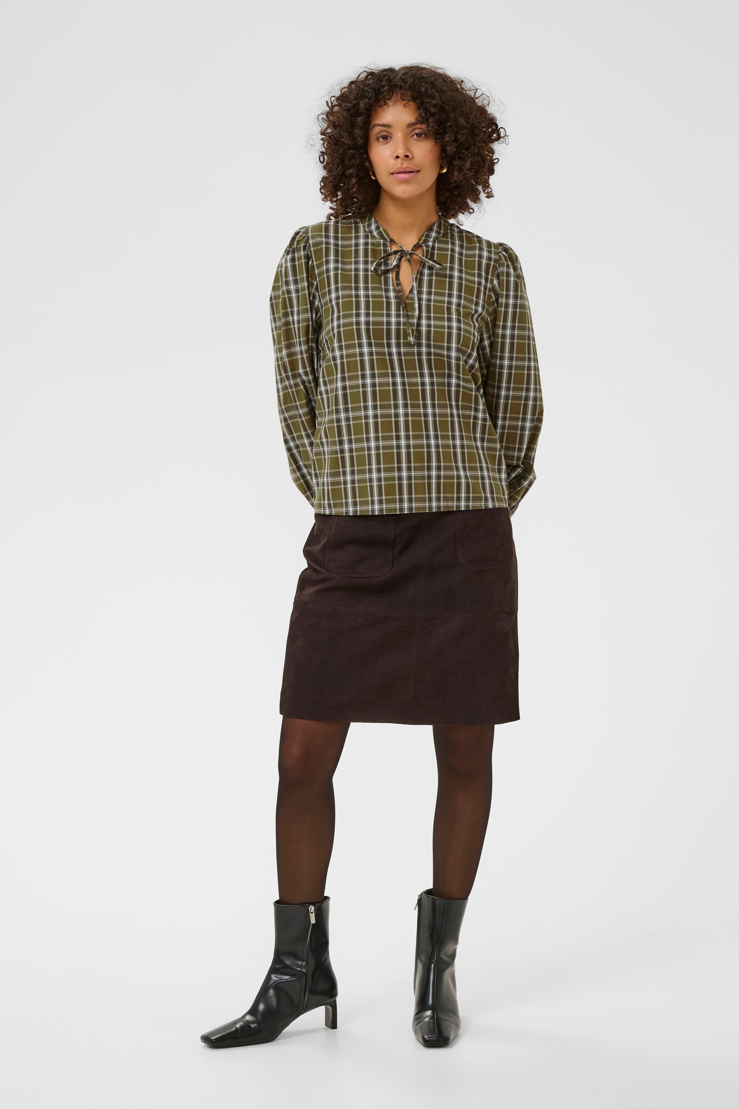 KAchris Bluse LOOKBOOK FRONT 10511039-108755