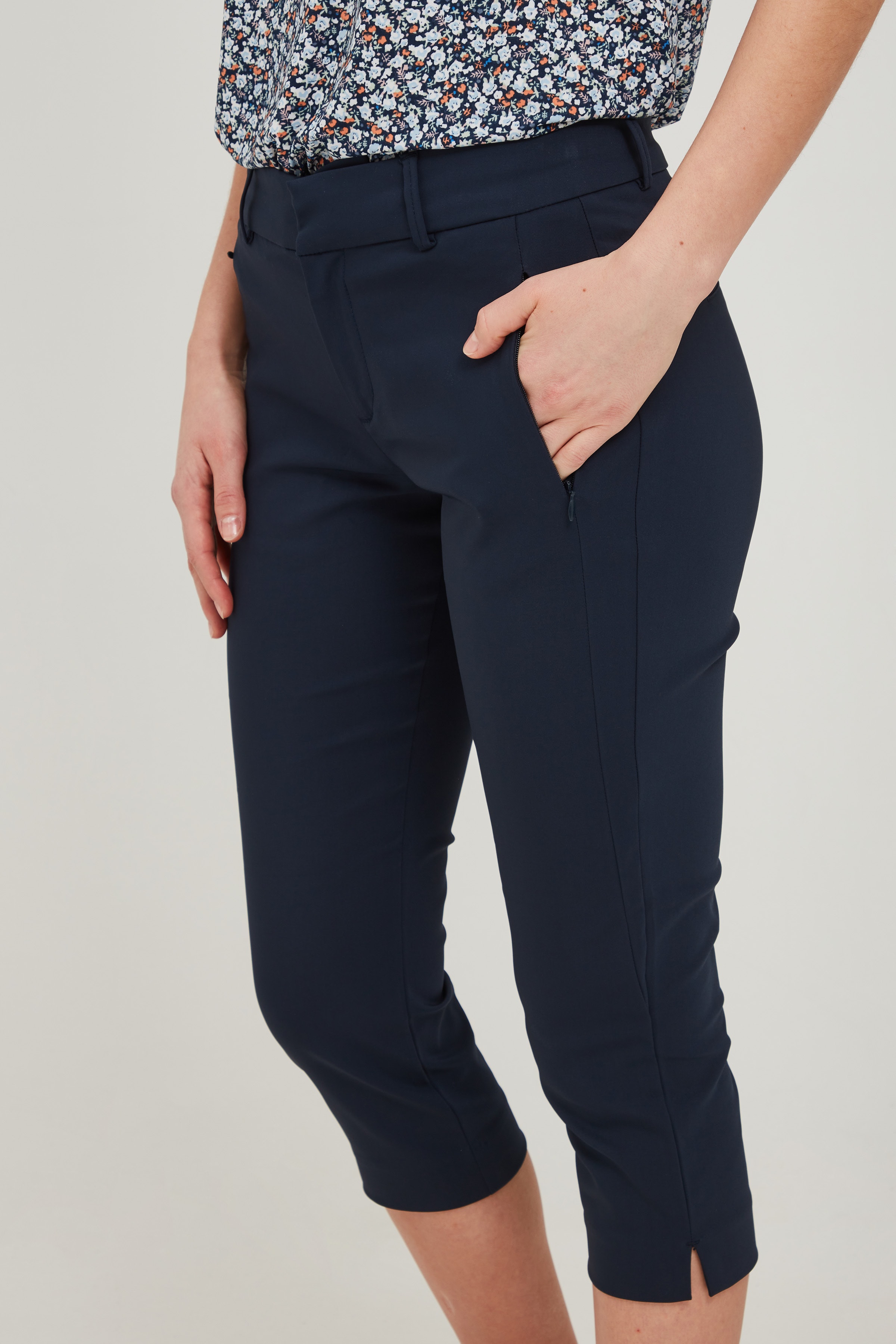Capri bukser LOOKBOOK DETAIL 20403325-194020