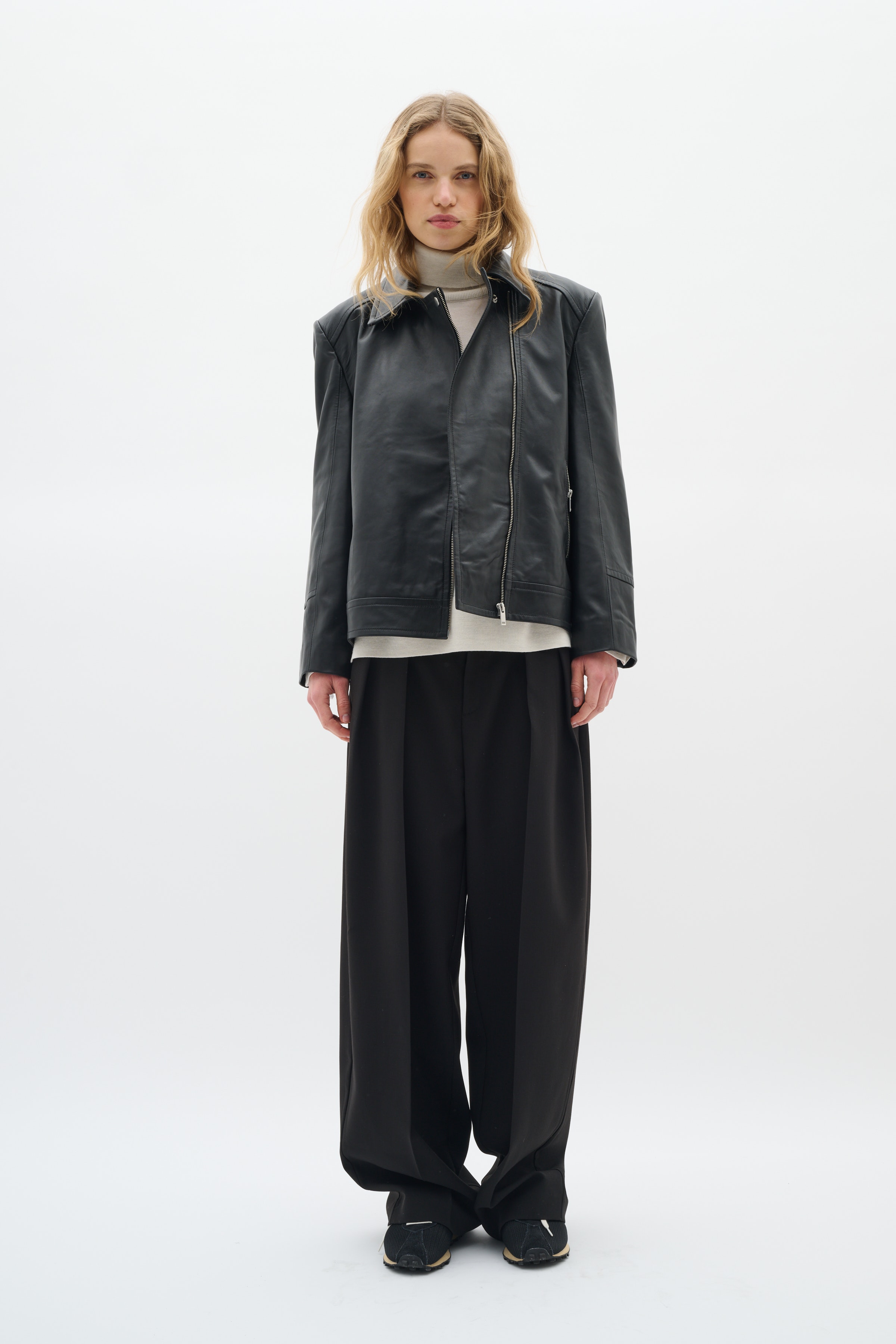 BryelleIW Bukser LOOKBOOK FRONT 30110991-194008