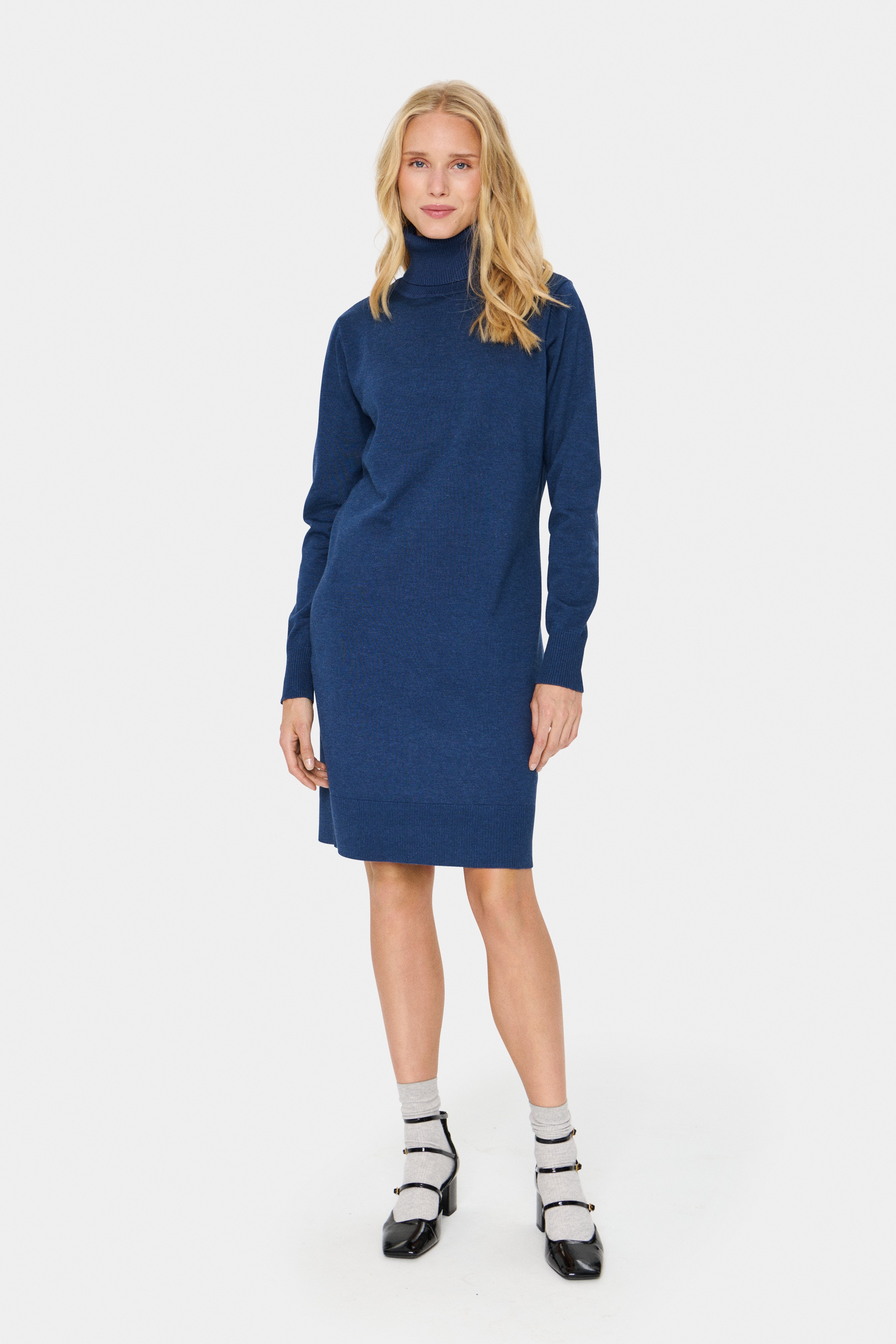 MilaSZ Rollneck Dress LOOKBOOK FRONT 30501696-1941281