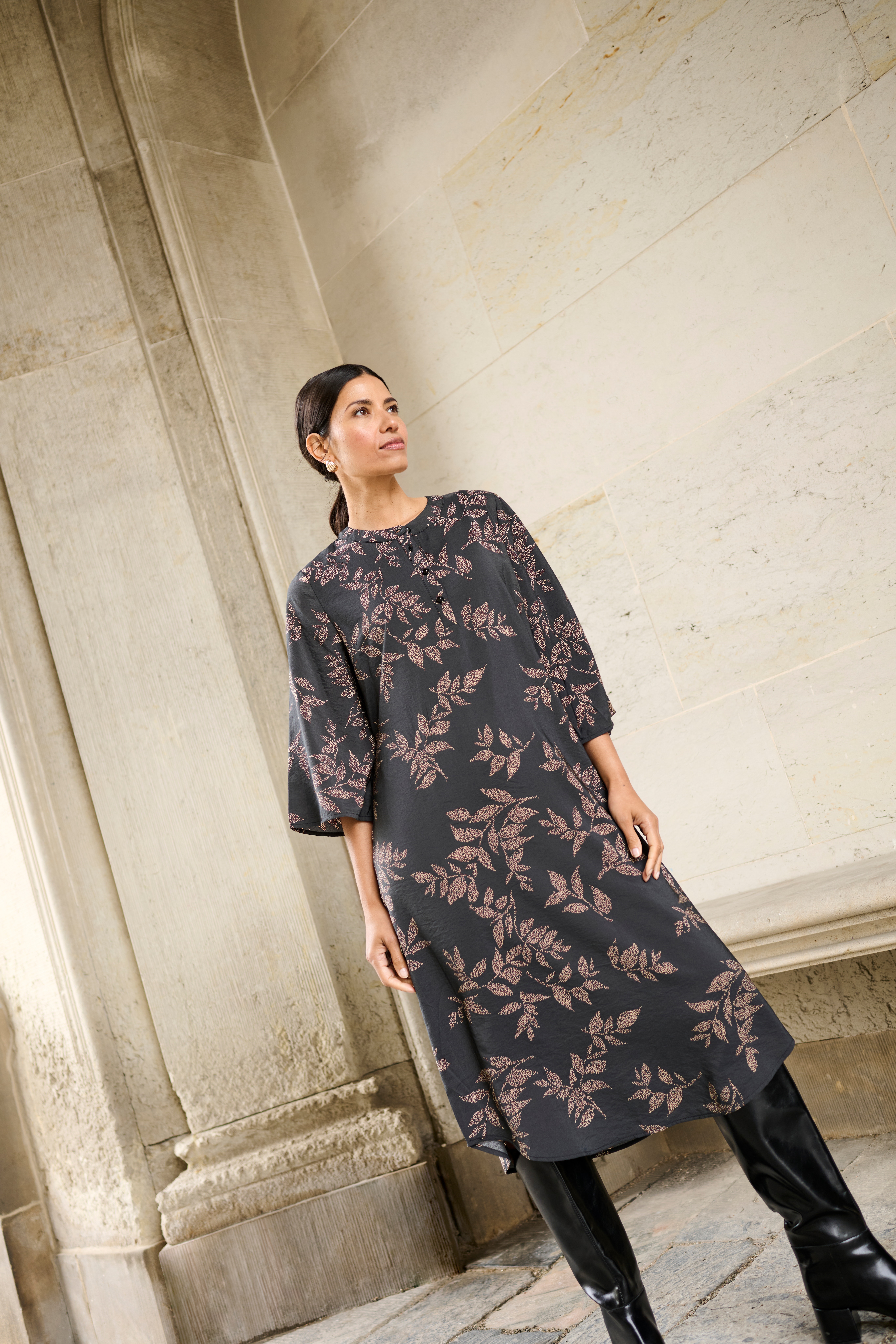 BParianna Kleid LOCATION NONE 40200011-108427