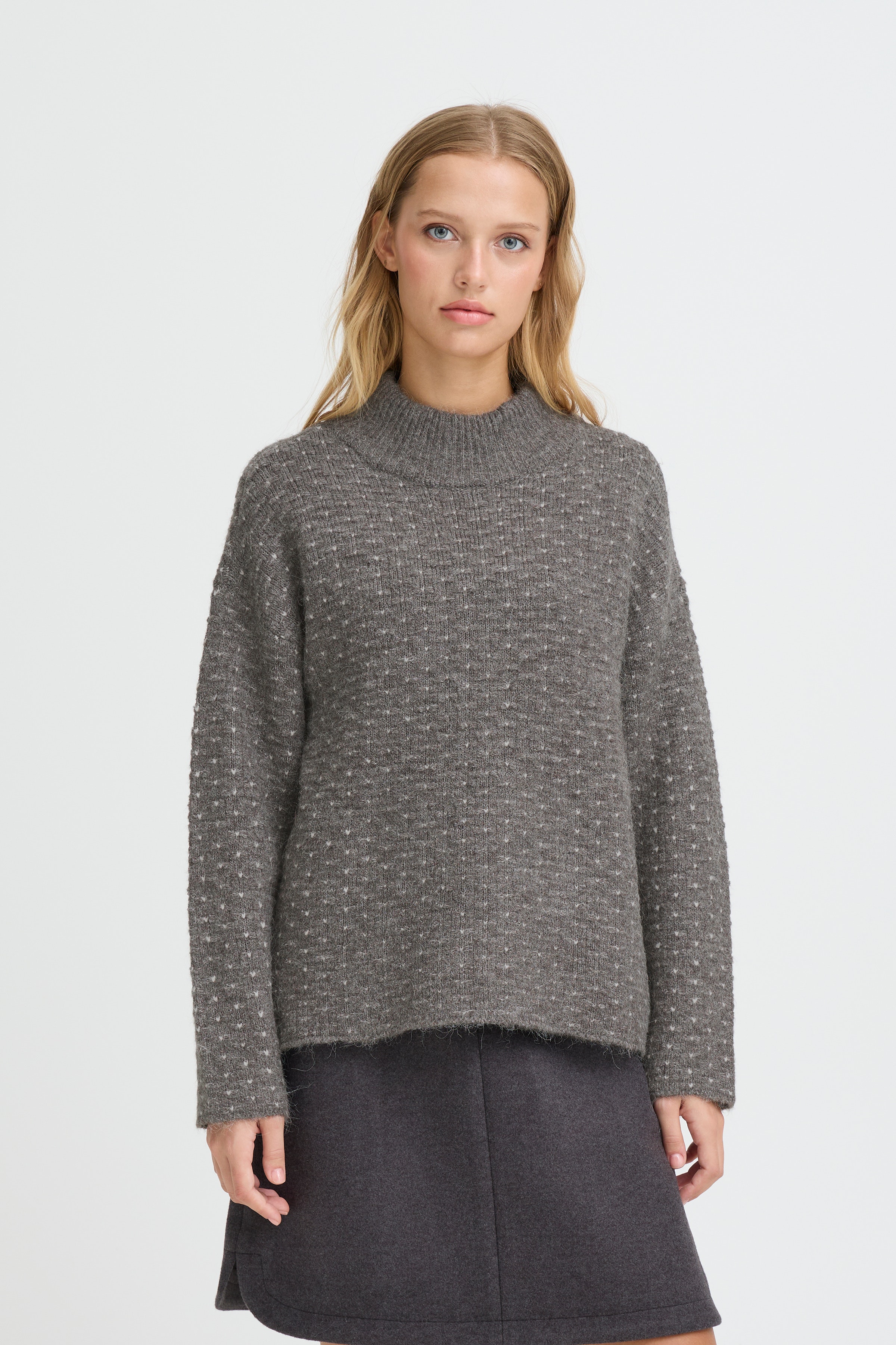 IHKAMARA Pullover LOOKBOOK FRONT 20124488-900005048