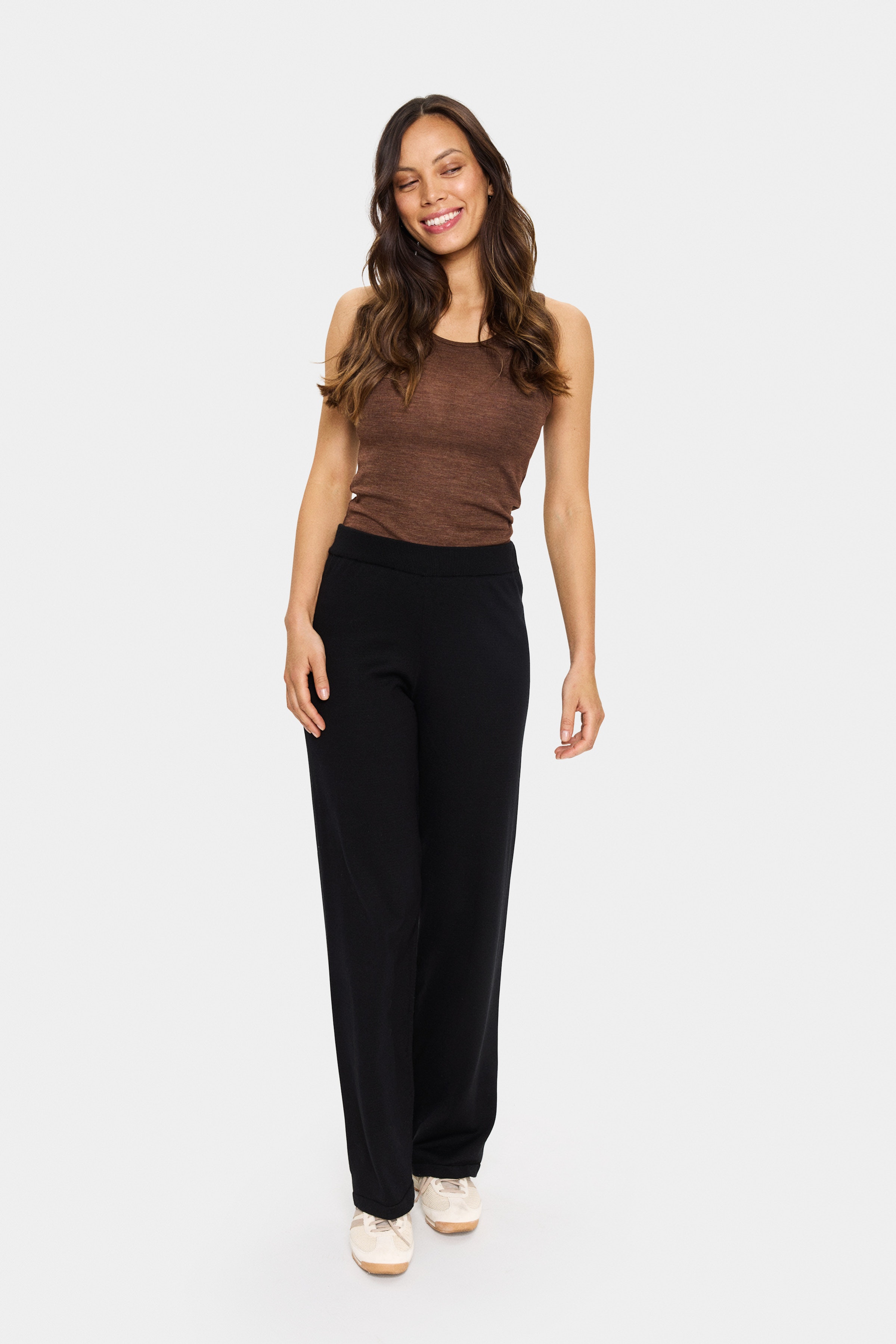 MilaSZ Trousers LOOKBOOK FRONT 30511095-193911