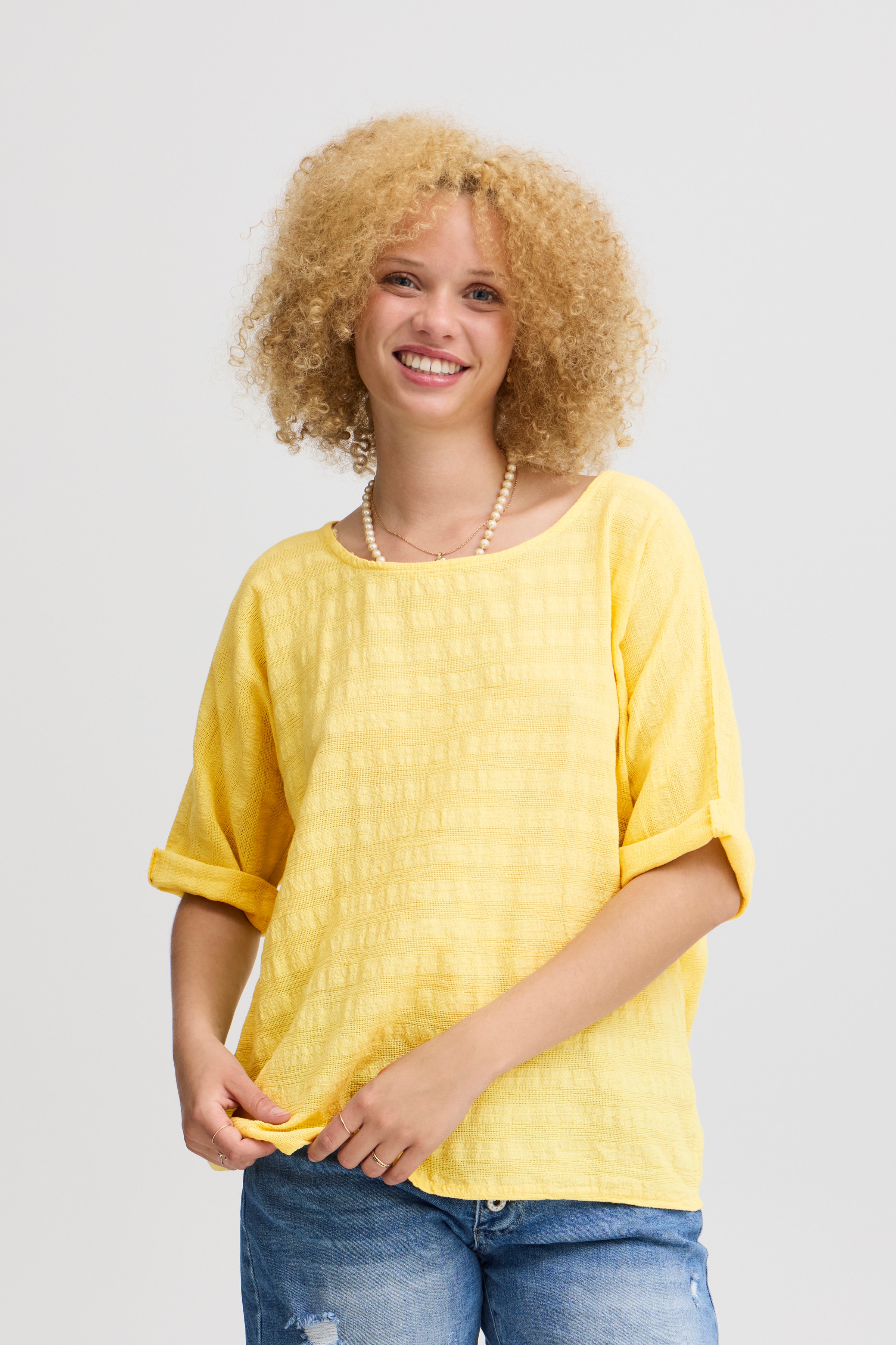 SBJASMIN Bluse LOOKBOOK FRONT 22100622-120825