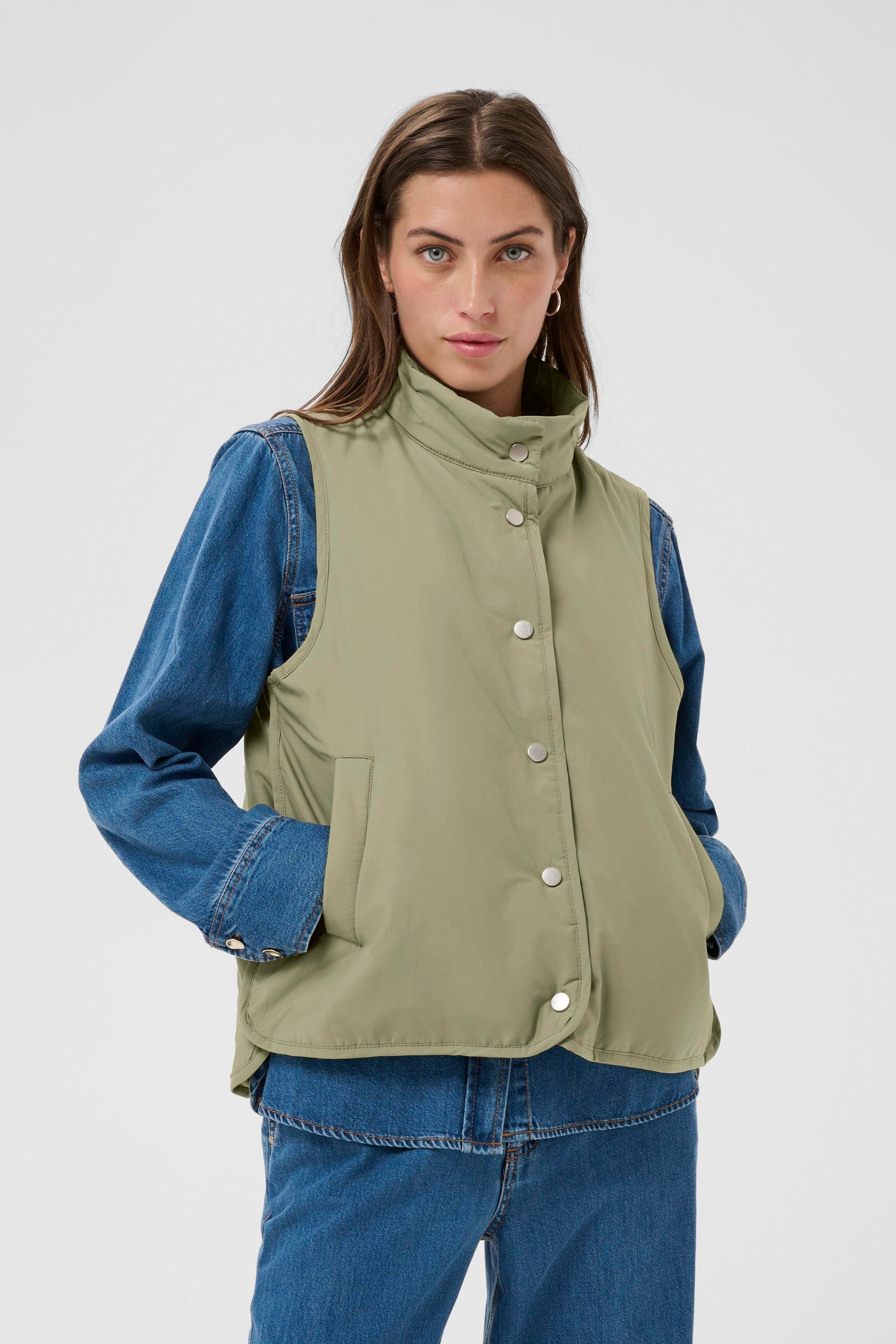 YannaPW Warme Weste LOOKBOOK FRONT 30310246-170613