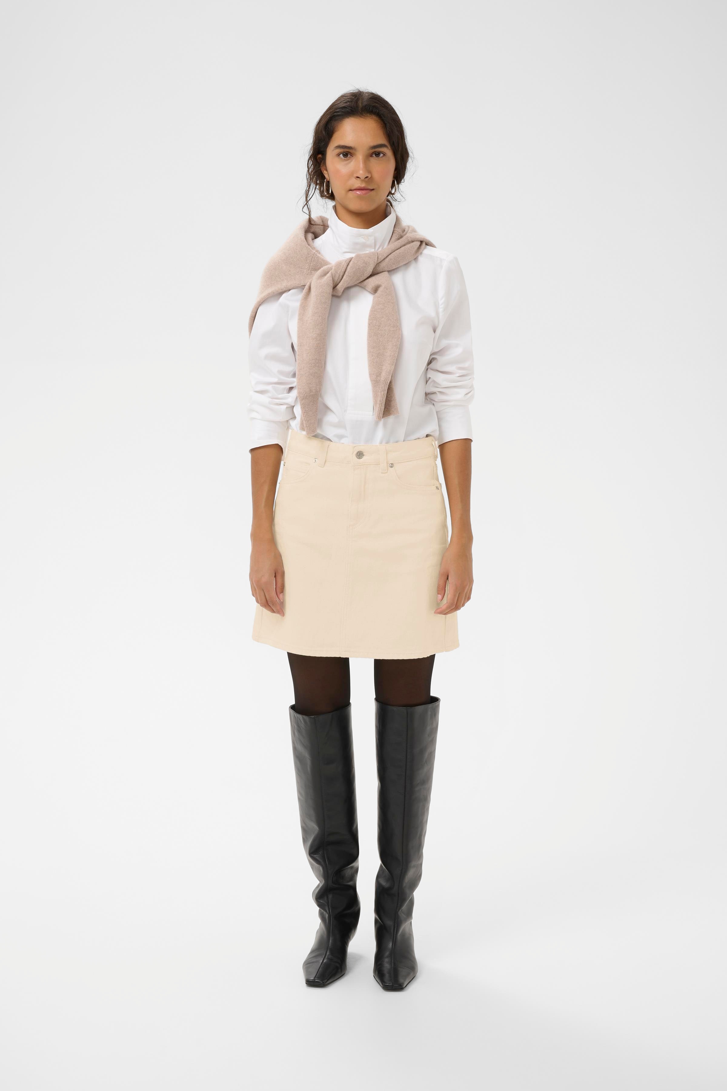 RylieIW Skirt LOOKBOOK FRONT 30111151-300597