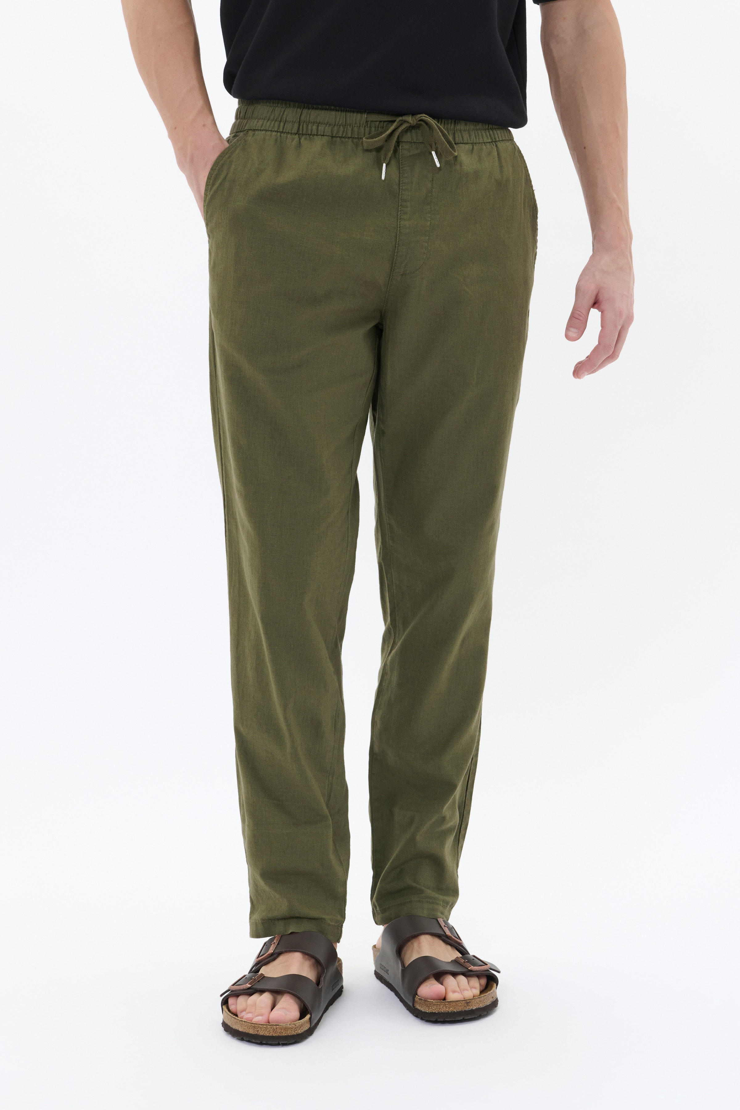 MAbarton linen trousers LOOKBOOK FRONT 30206031-190515